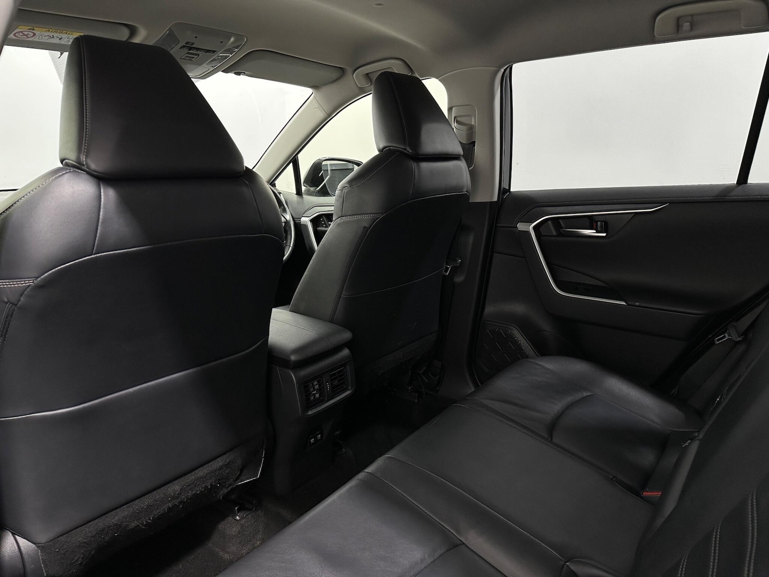 Used Toyota RAV4 2019 for sale - 76878589: Photo 36