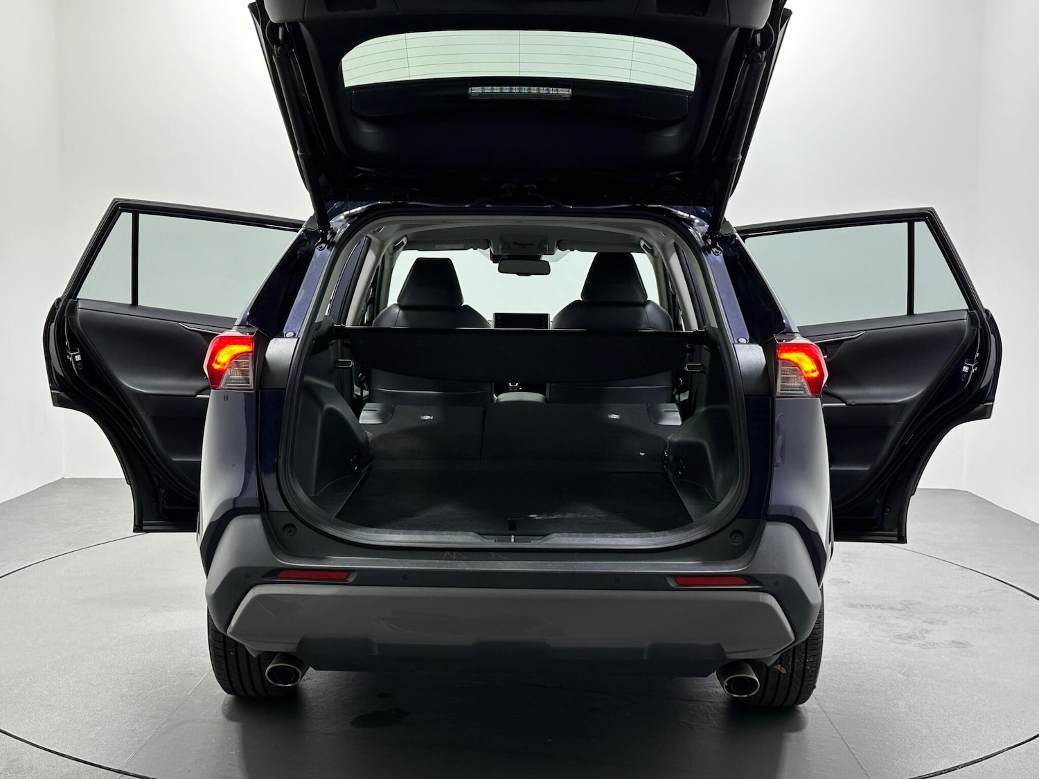 Used Toyota RAV4 2019 for sale - 76878589: Photo 43