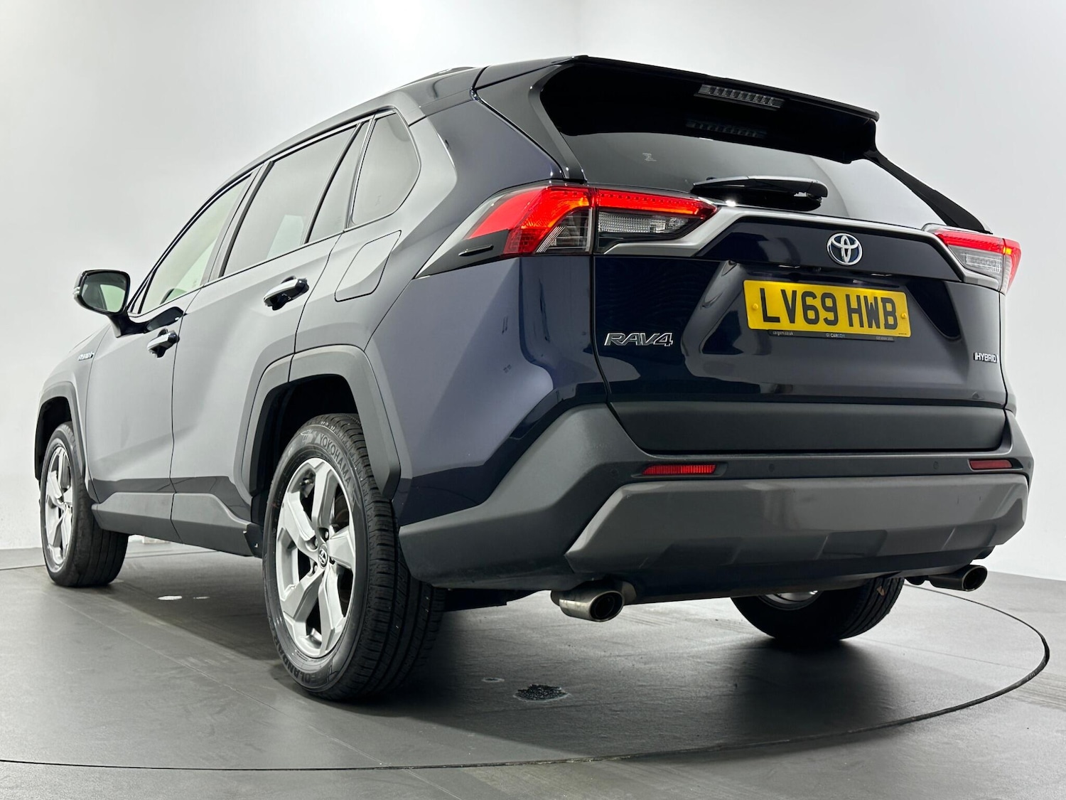 Used Toyota RAV4 2019 for sale - 76878589: Photo 48