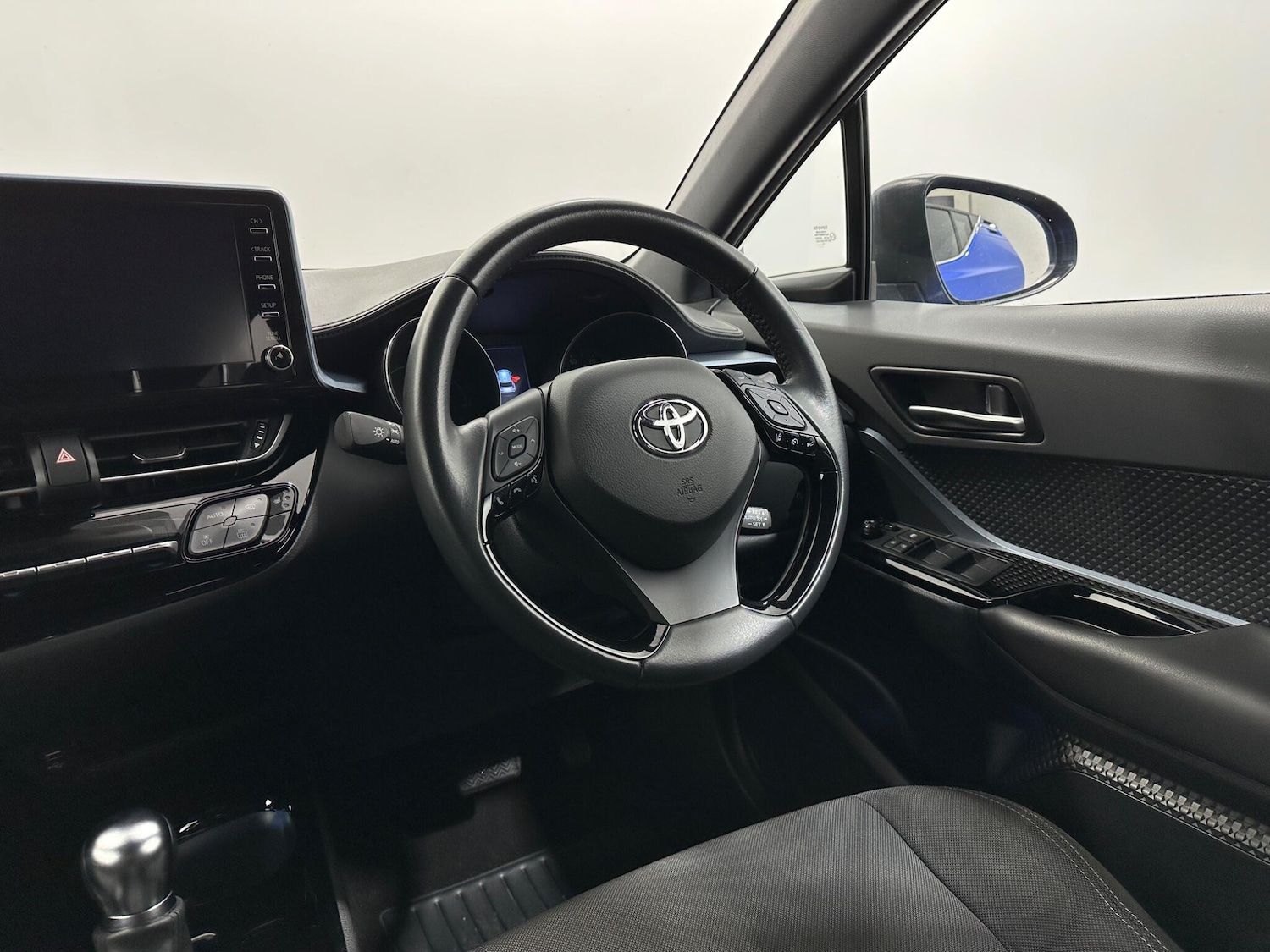 Used Toyota C-HR 2021 for sale - 76898289: Photo 11