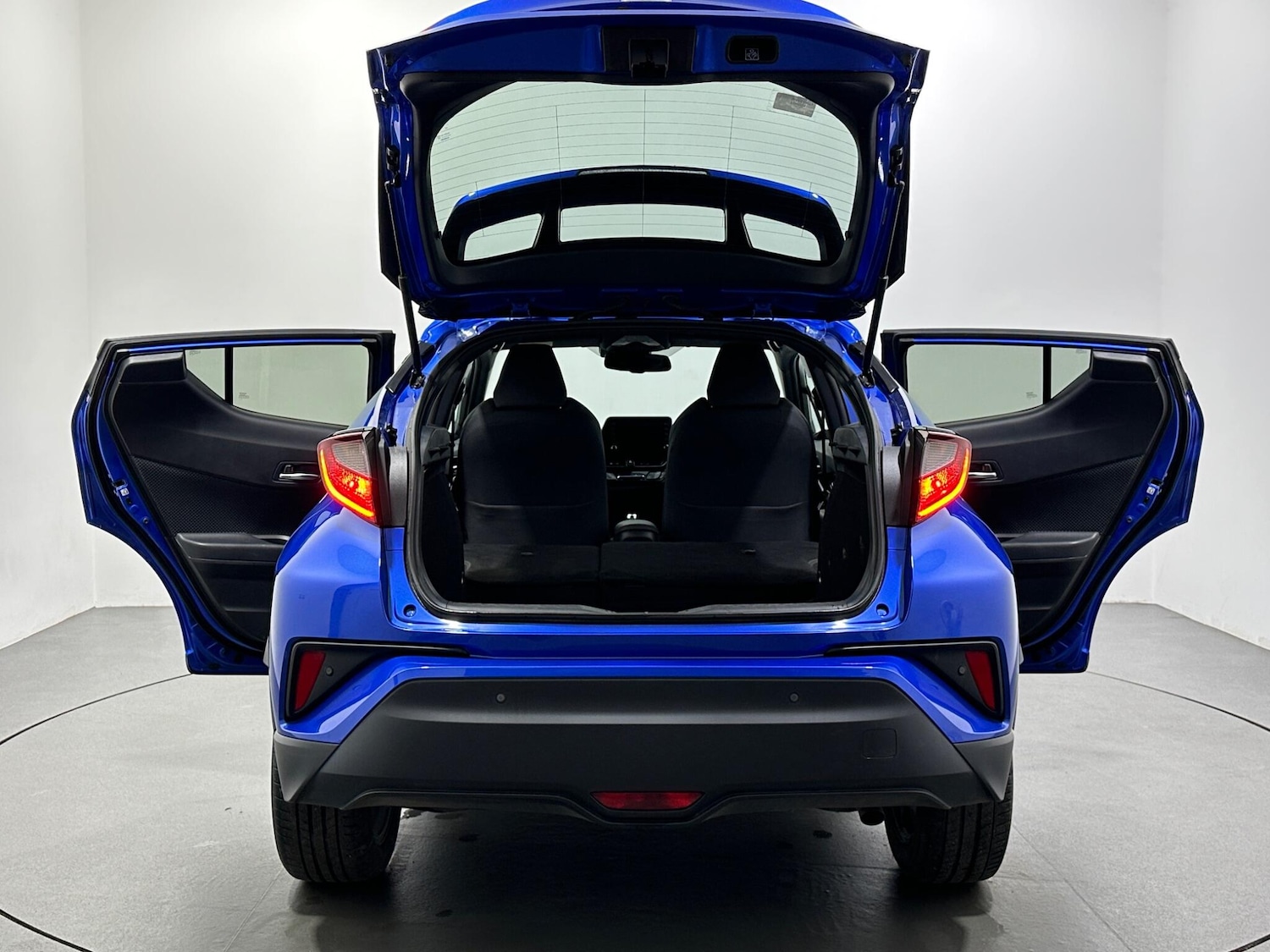 Used Toyota C-HR 2021 for sale - 76898289: Photo 40