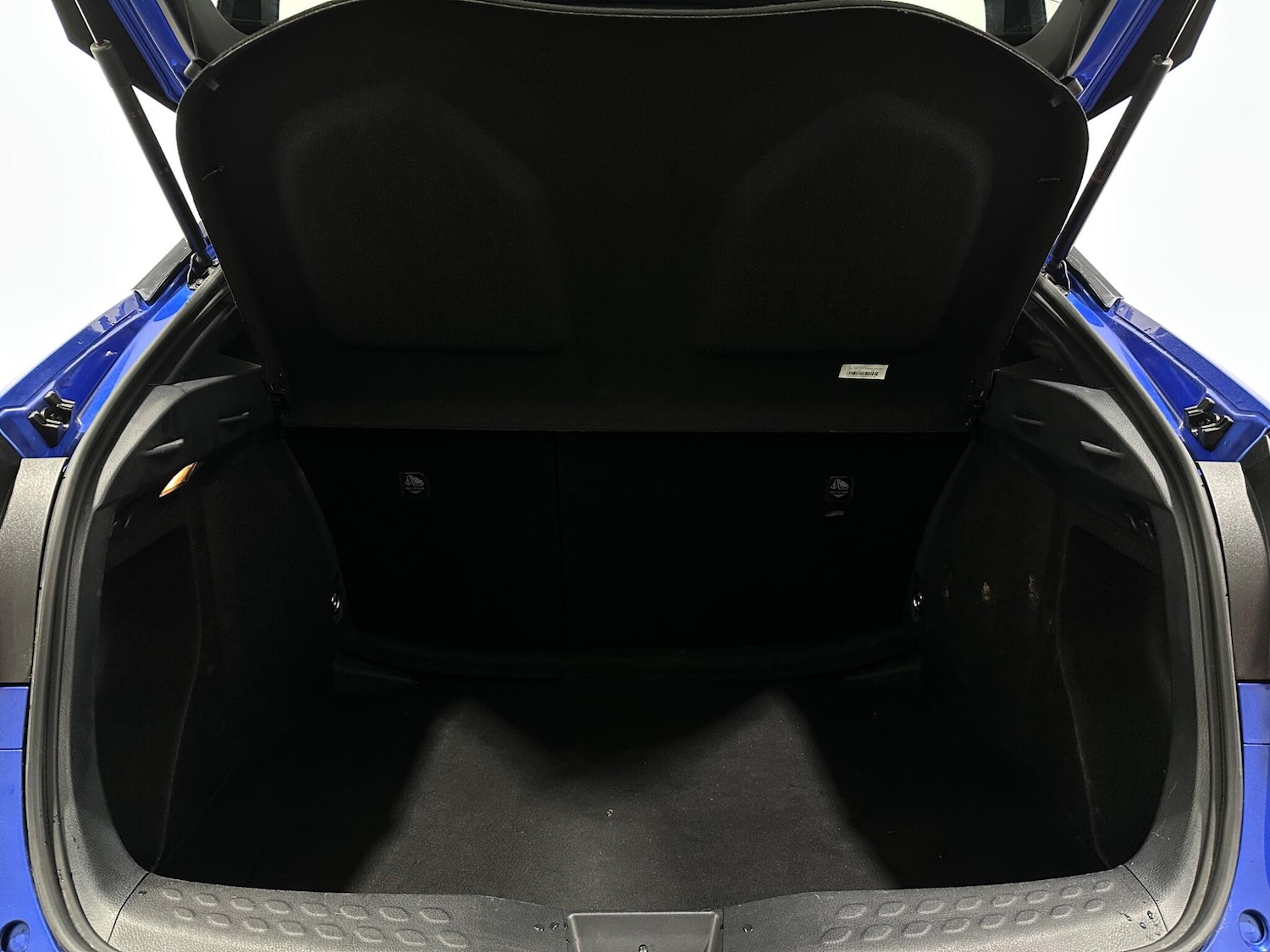 Used Toyota C-HR 2021 for sale - 76898289: Photo 43