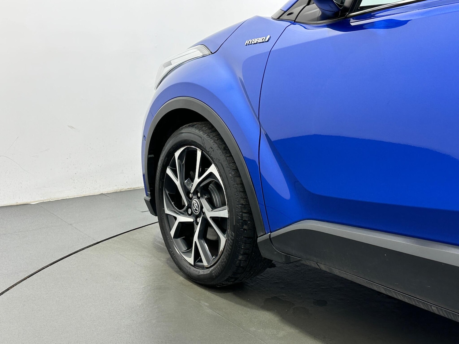 Used Toyota C-HR 2021 for sale - 76898289: Photo 46