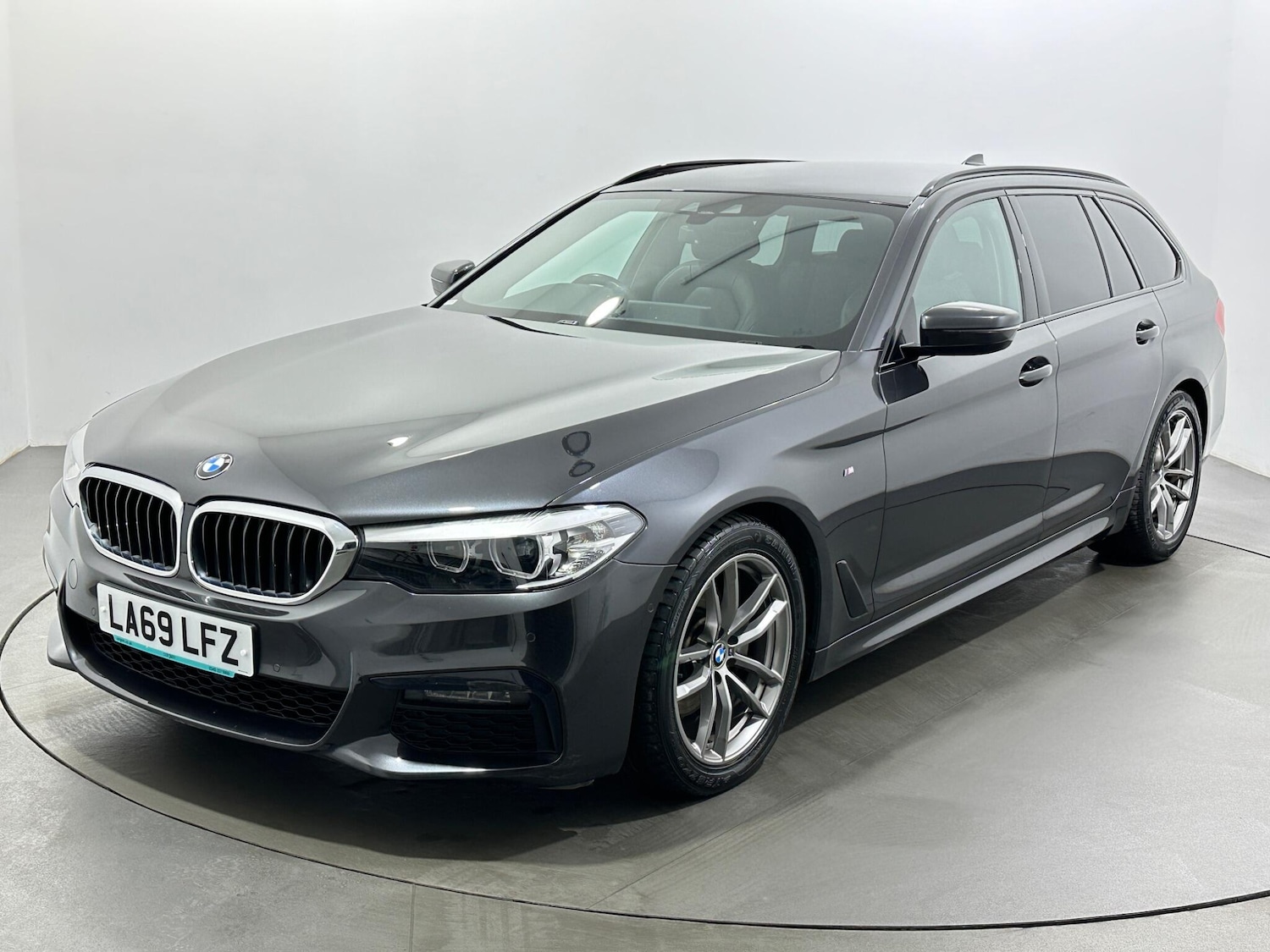 Used BMW 5 Series for sale - 77977608: Photo 4