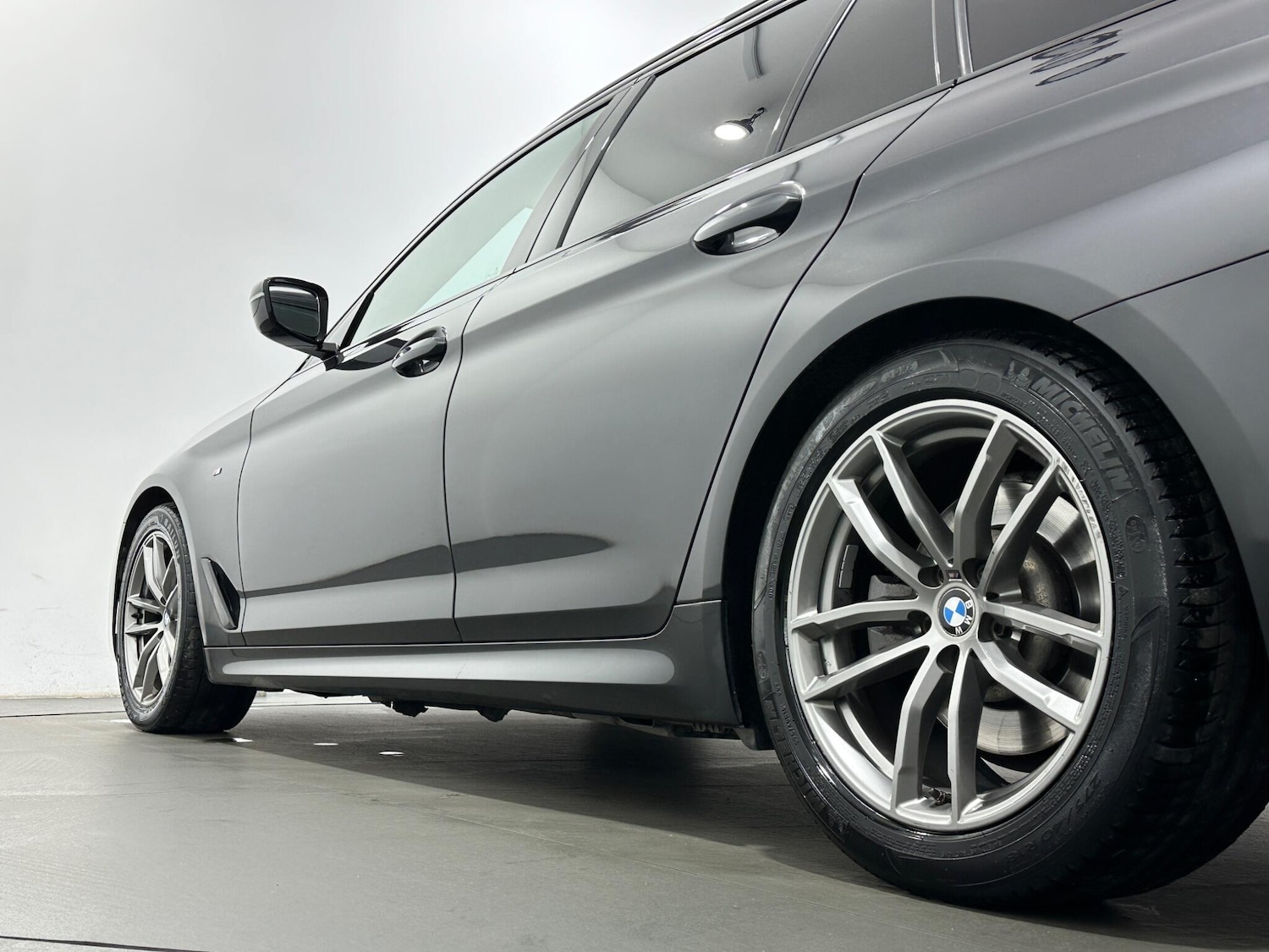 Used BMW 5 Series for sale - 77977608: Photo 49