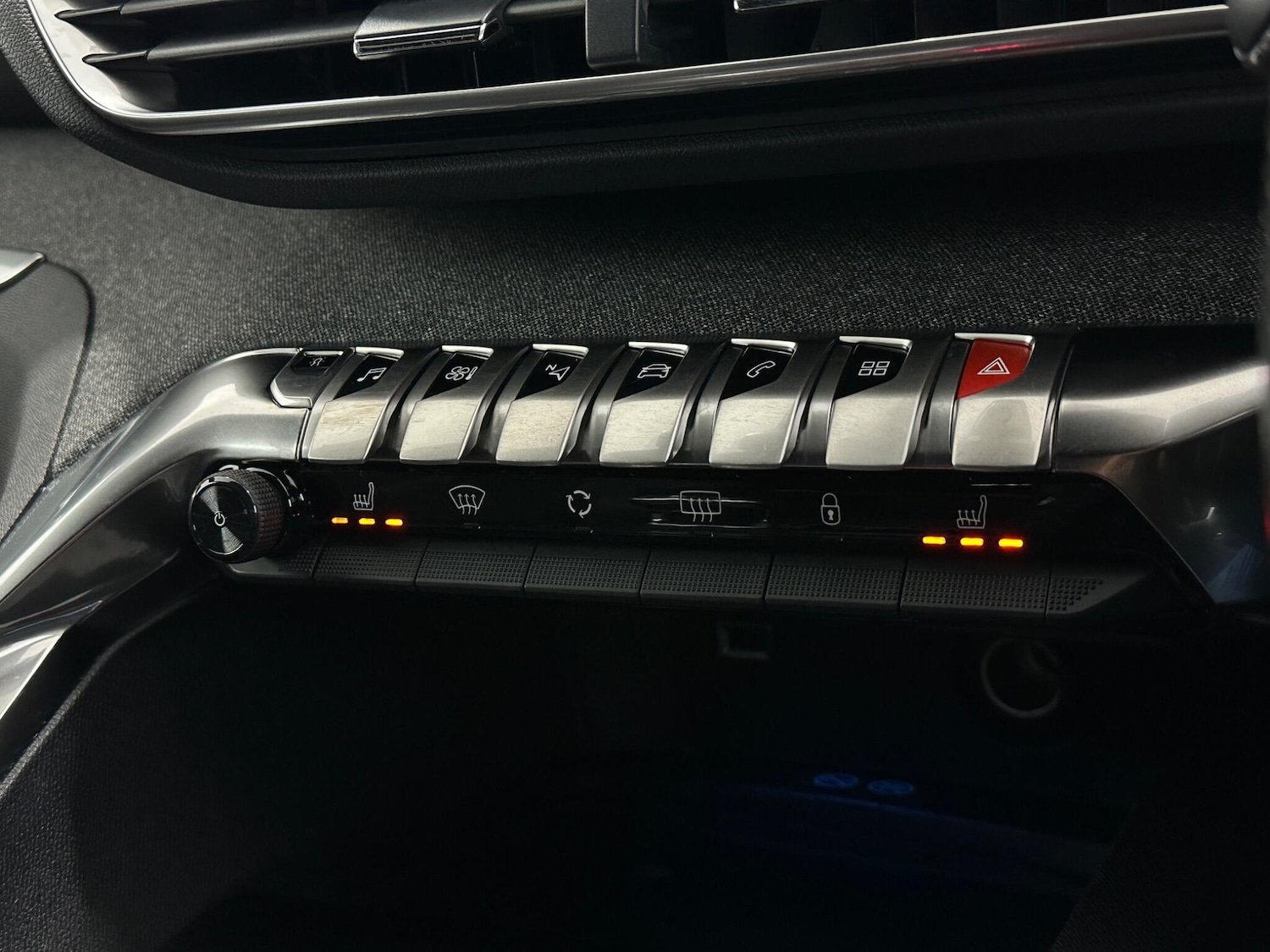 Used Peugeot 3008 2018 for sale - 76878469: Photo 20