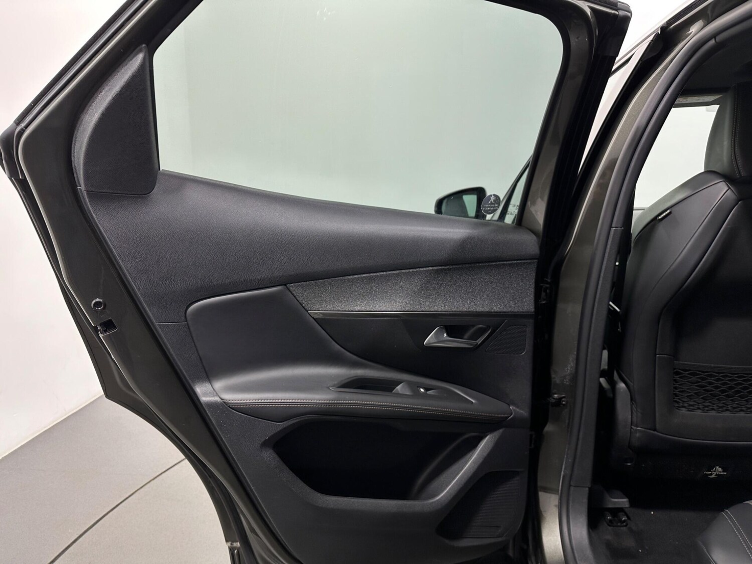 Used Peugeot 3008 2018 for sale - 76878469: Photo 40