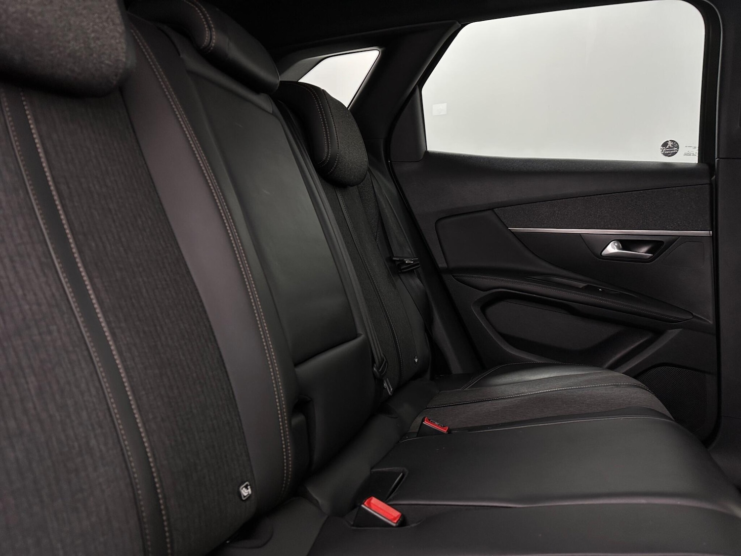 Used Peugeot 3008 2018 for sale - 76878469: Photo 42