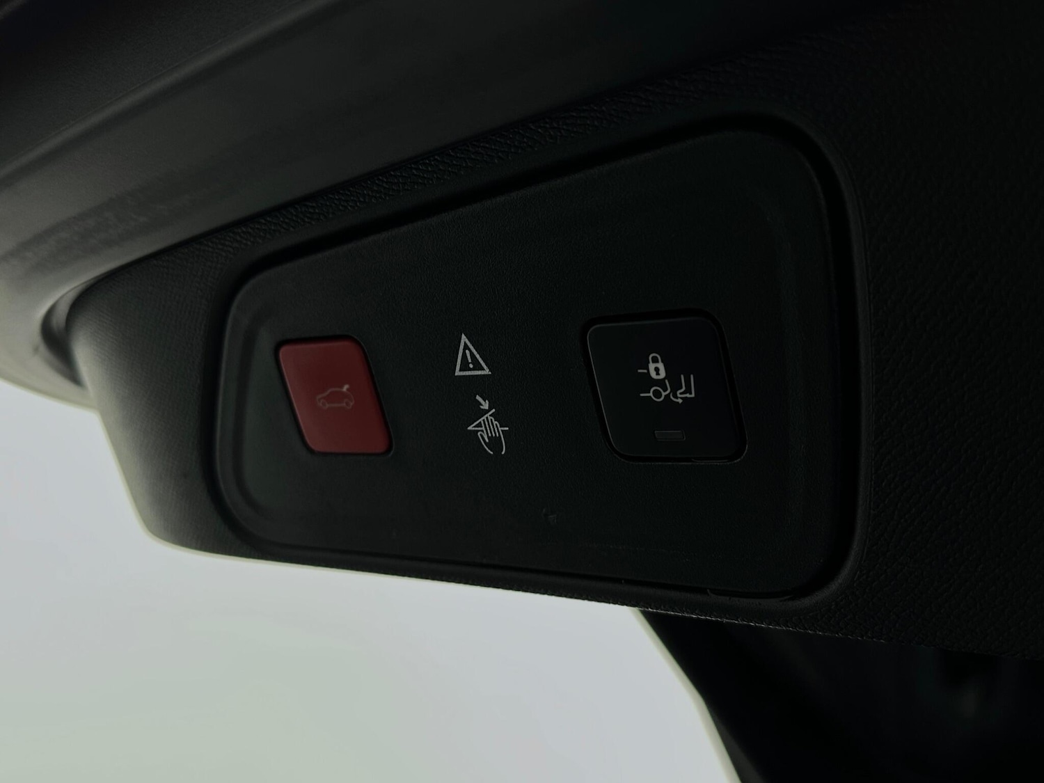 Used Peugeot 3008 2018 for sale - 76878469: Photo 49