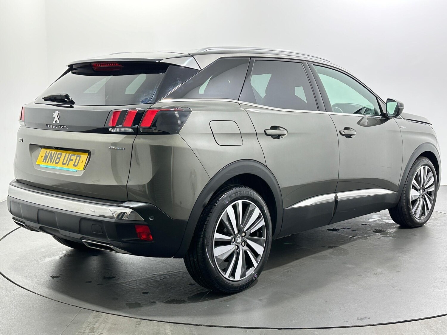 Used Peugeot 3008 2018 for sale - 76878469: Photo 8
