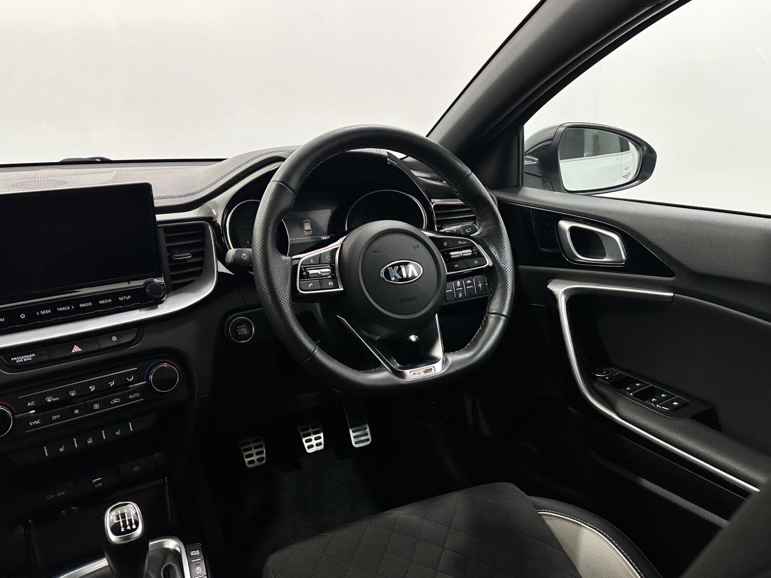 Used Kia Ceed for sale - 77799114: Photo 12