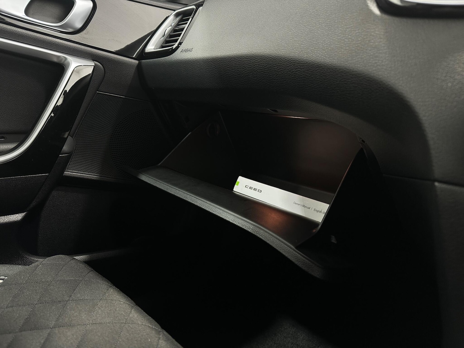 Used Kia Ceed for sale - 77799114: Photo 25