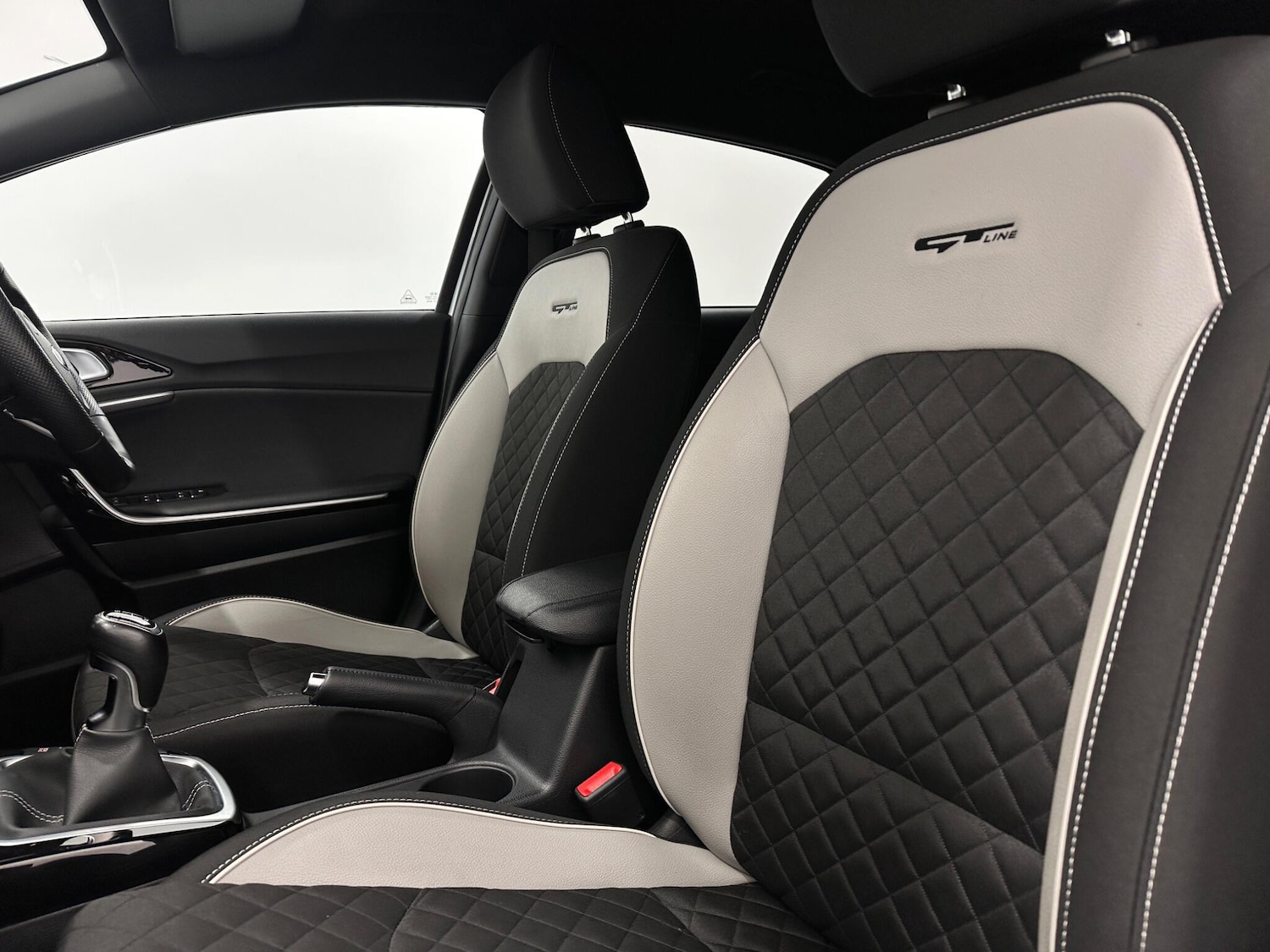 Used Kia Ceed for sale - 77799114: Photo 33