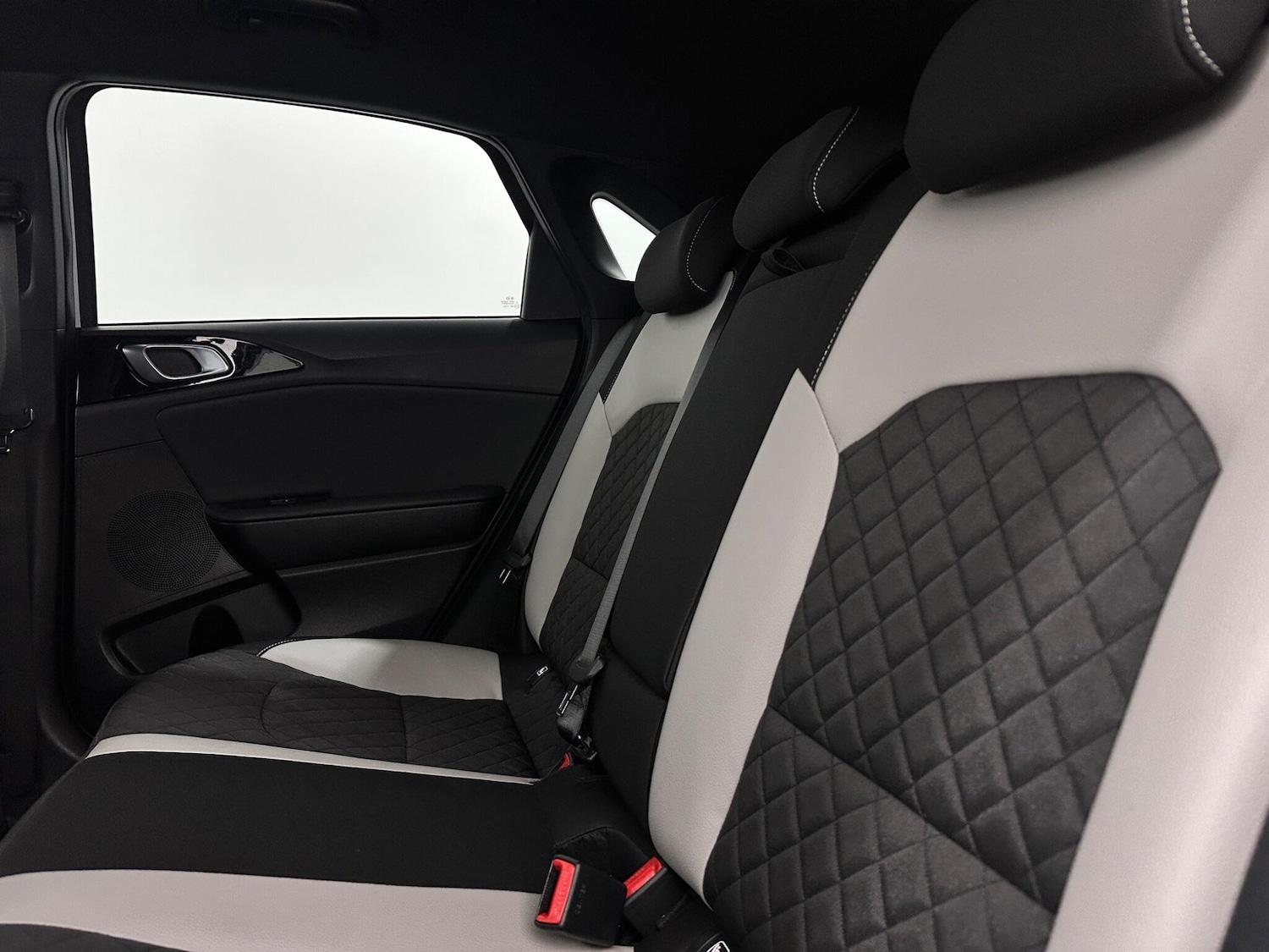 Used Kia Ceed for sale - 77799114: Photo 37