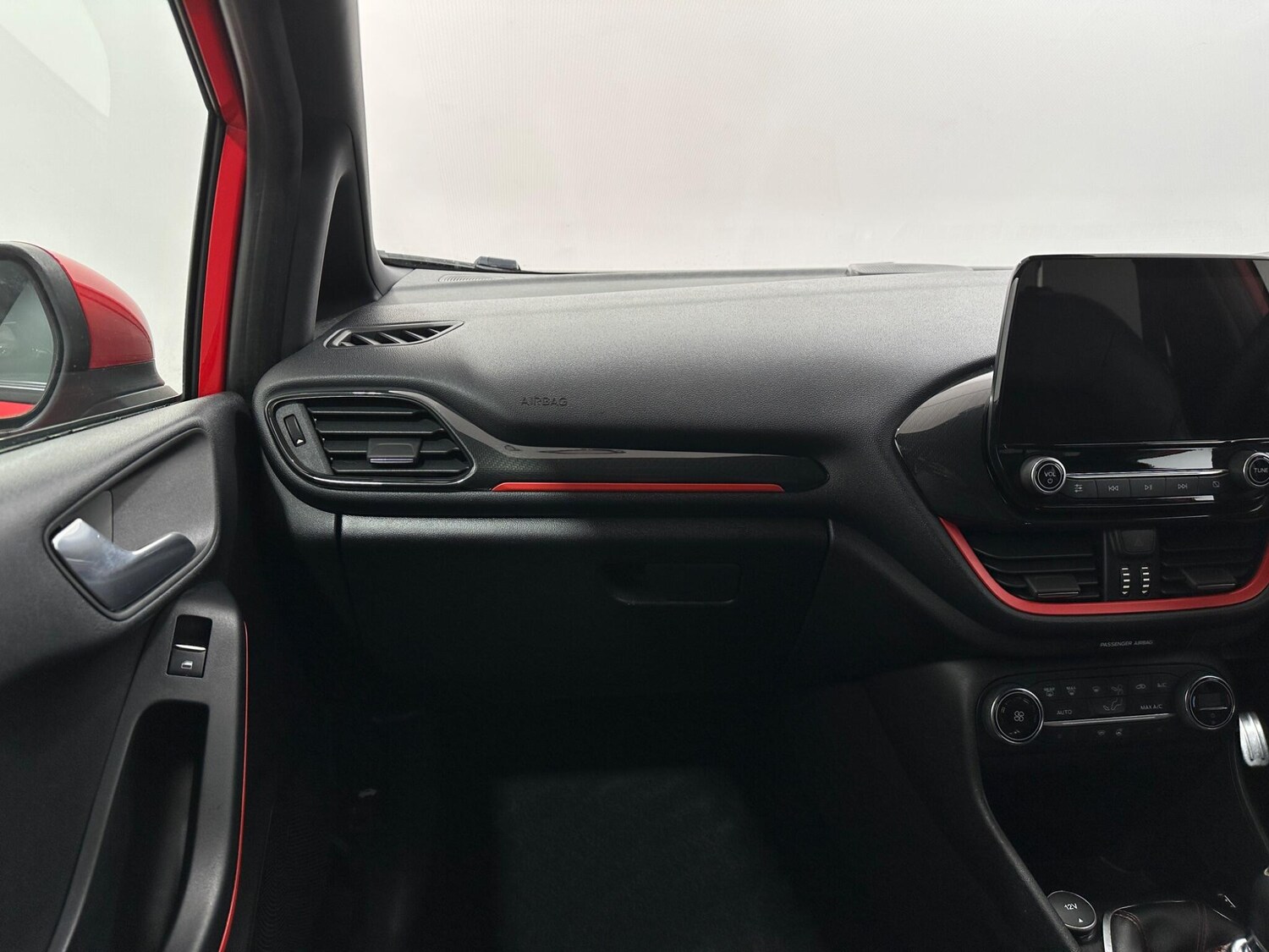 Used Ford Fiesta 2019 for sale - 76878648: Photo 28