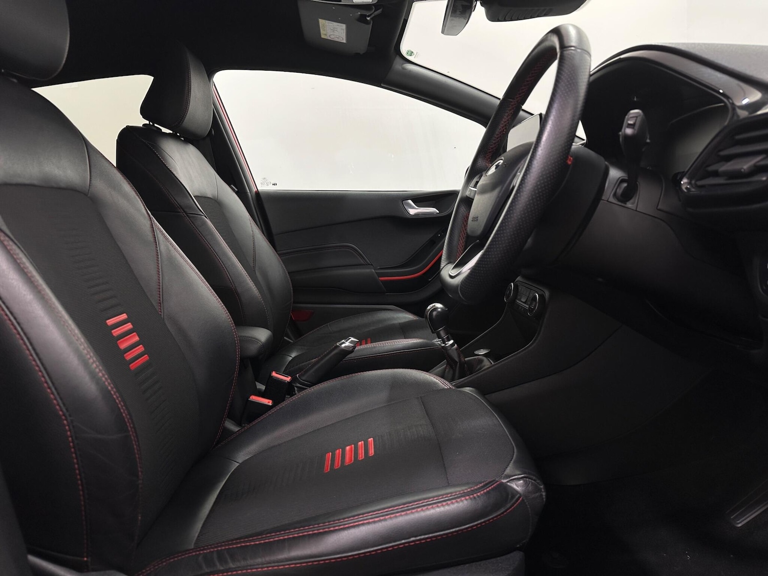 Used Ford Fiesta 2019 for sale - 76878648: Photo 30