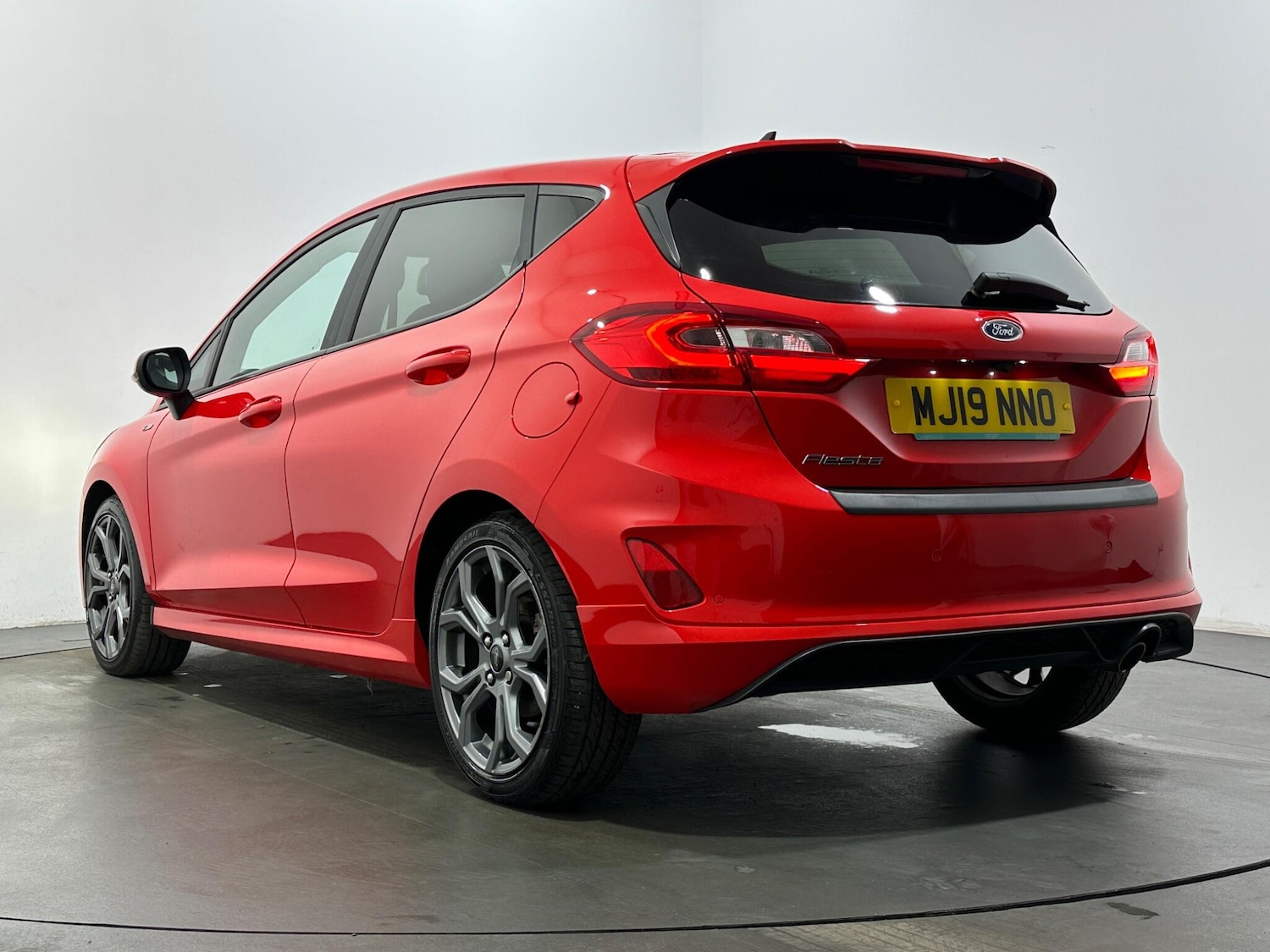 Used Ford Fiesta 2019 for sale - 76878648: Photo 46