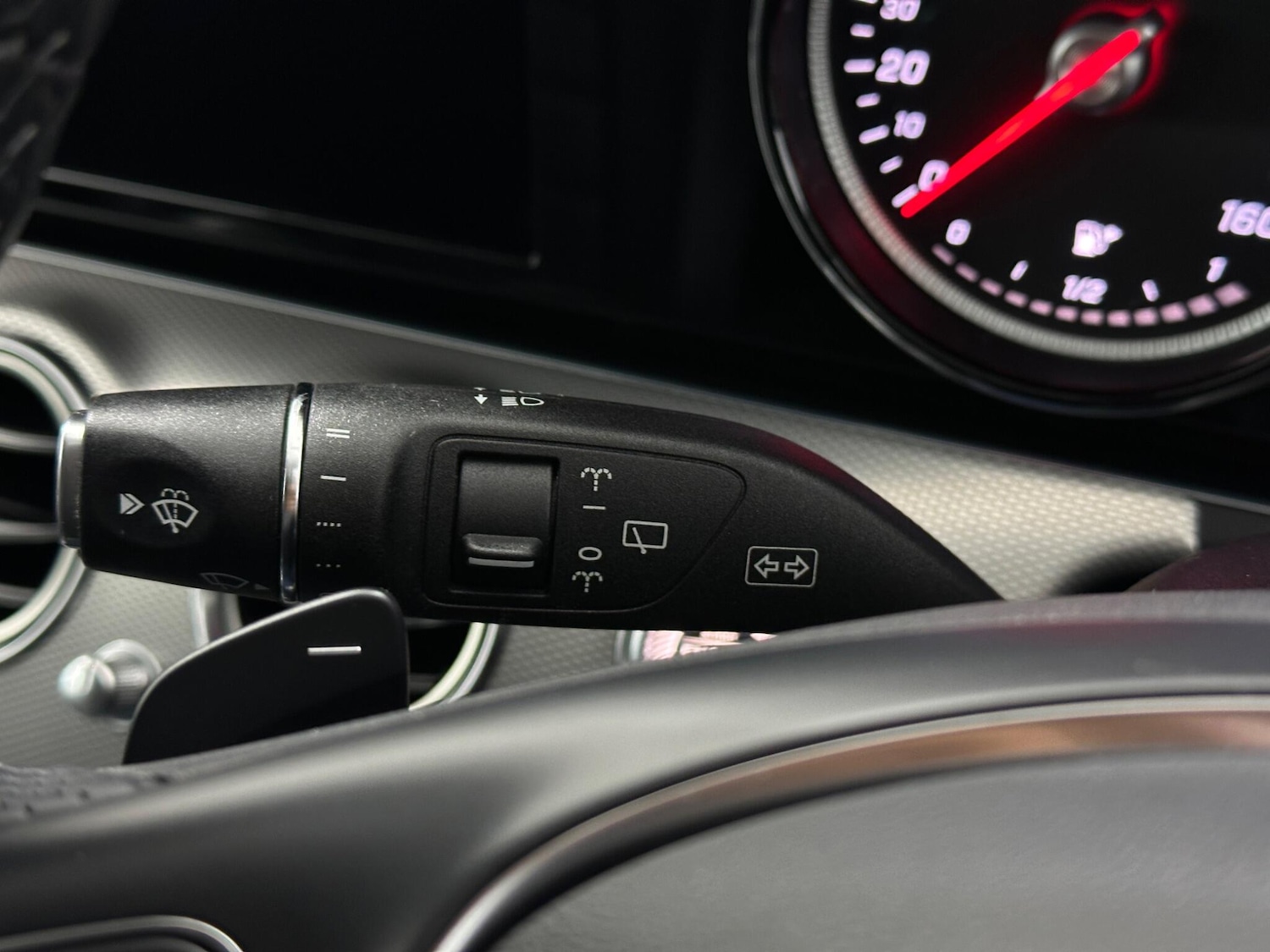 Used Mercedes-Benz E Class 2018 for sale - 76878636: Photo 12