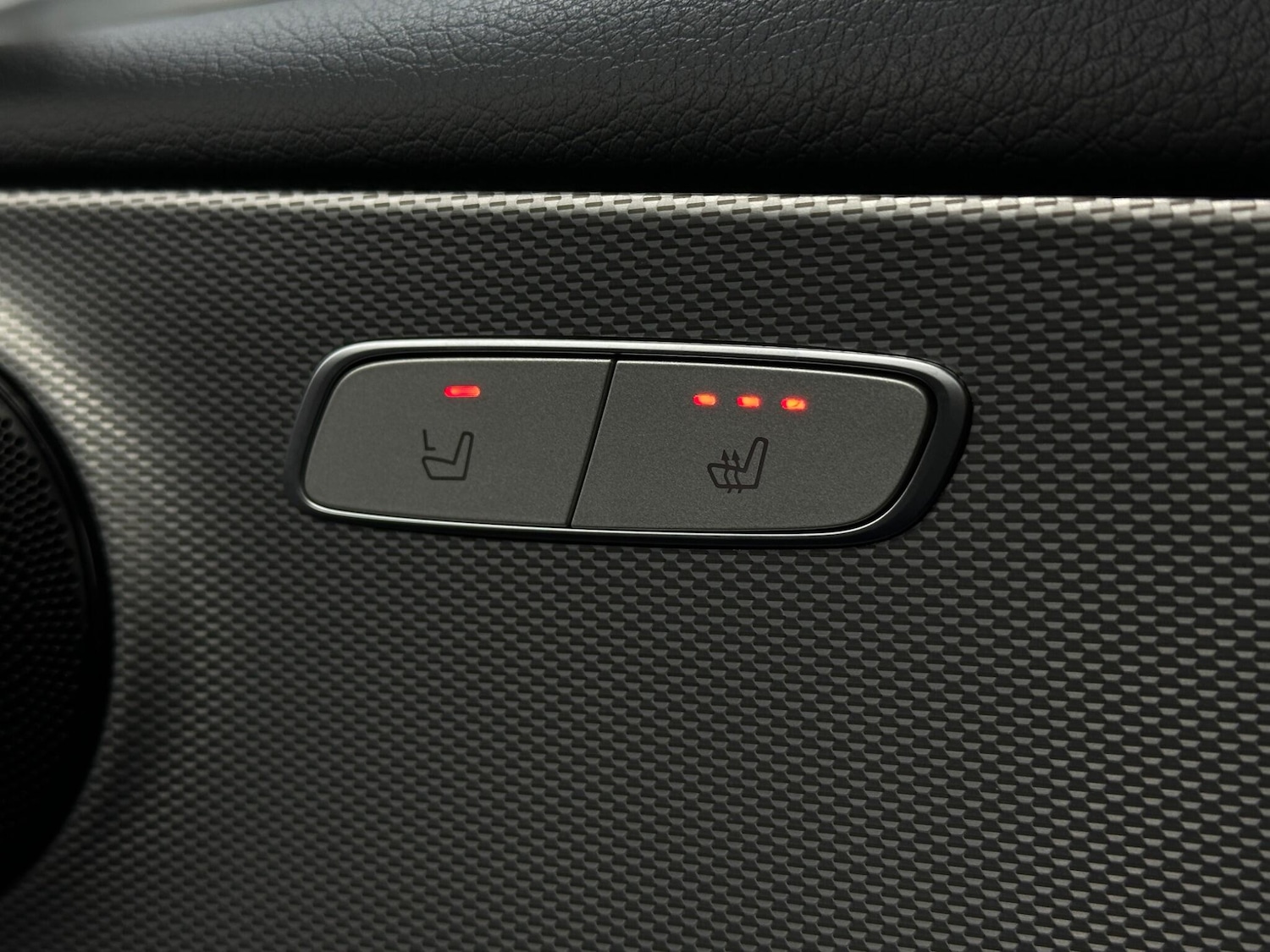 Used Mercedes-Benz E Class 2018 for sale - 76878636: Photo 17