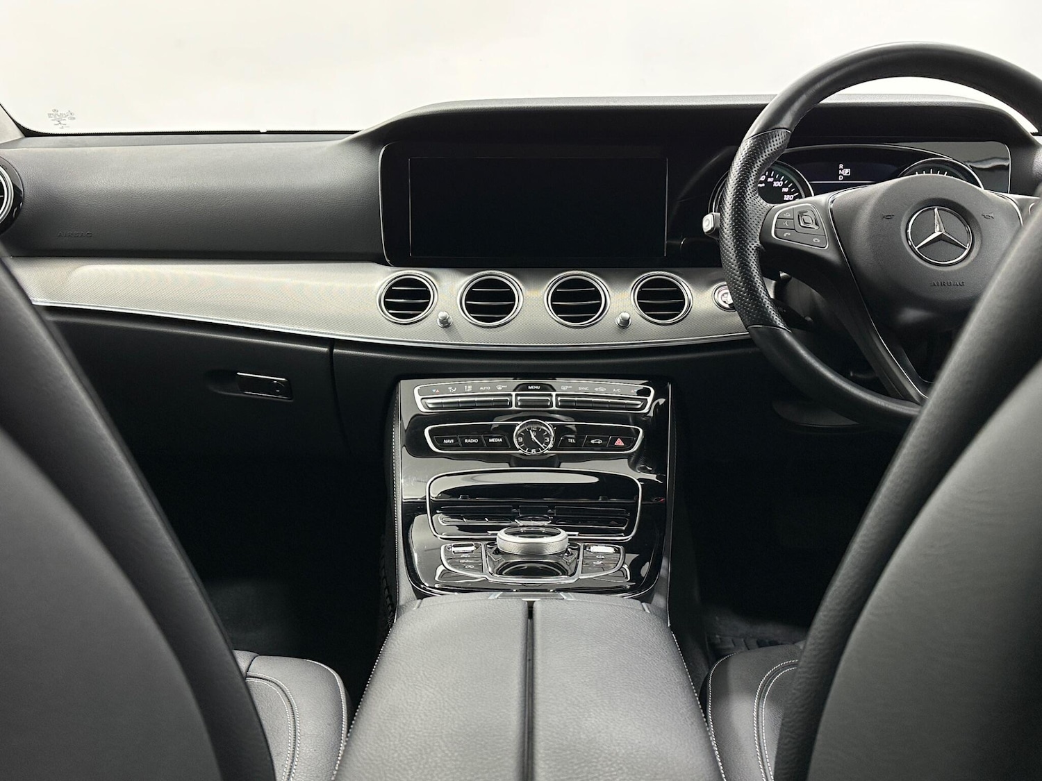 Used Mercedes-Benz E Class 2018 for sale - 76878636: Photo 19