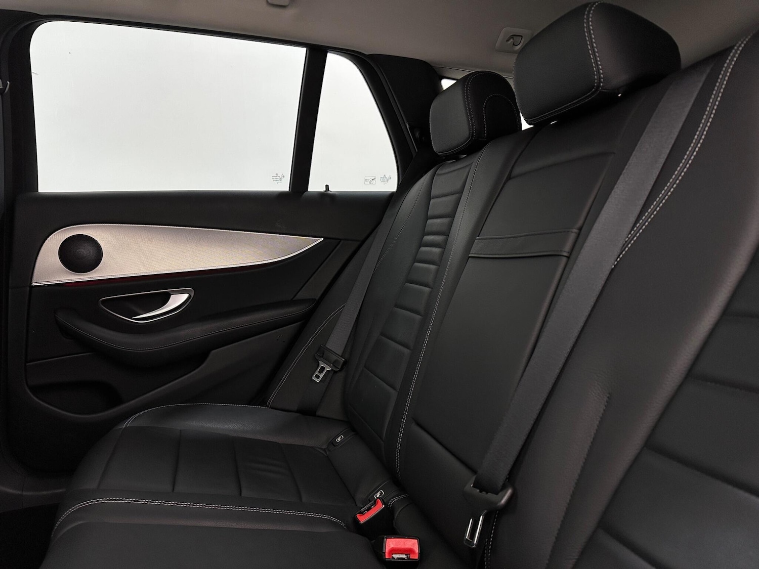 Used Mercedes-Benz E Class 2018 for sale - 76878636: Photo 38