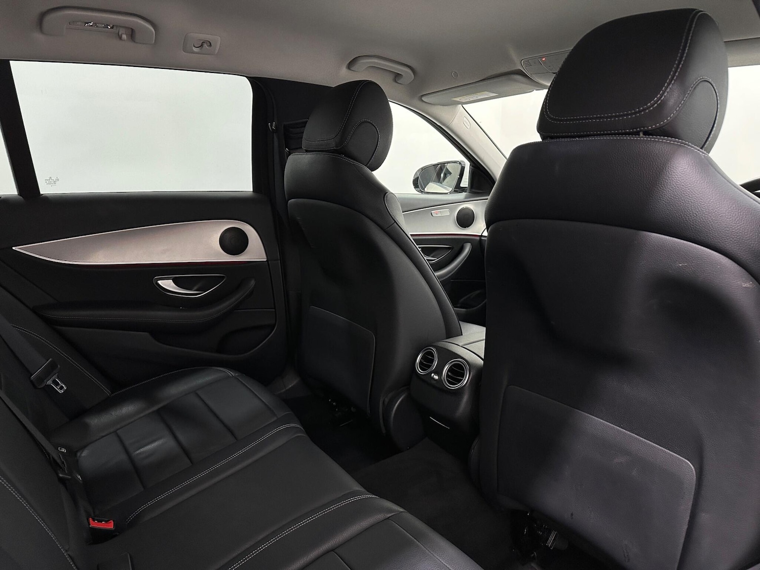 Used Mercedes-Benz E Class 2018 for sale - 76878636: Photo 41