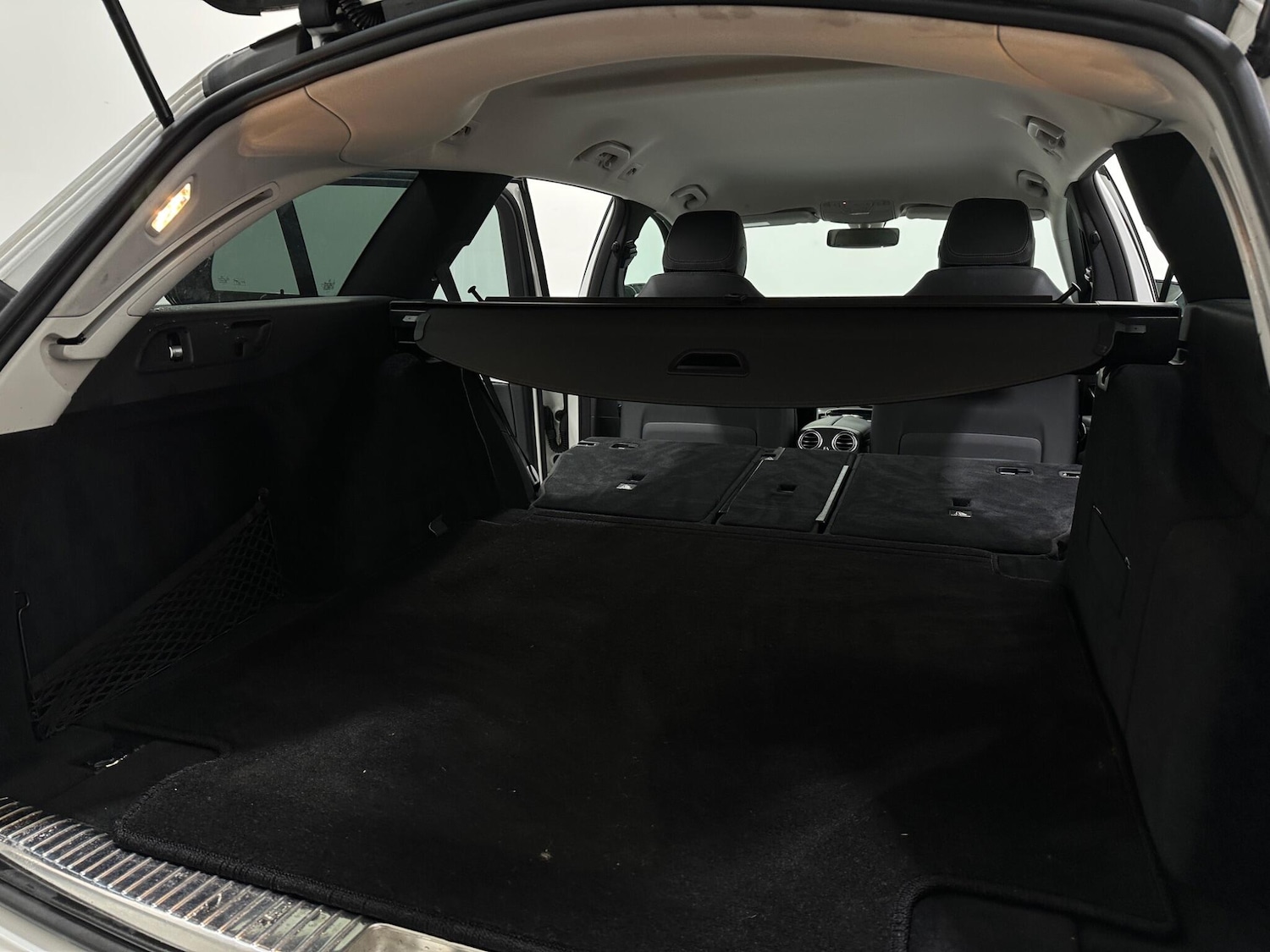 Used Mercedes-Benz E Class 2018 for sale - 76878636: Photo 45