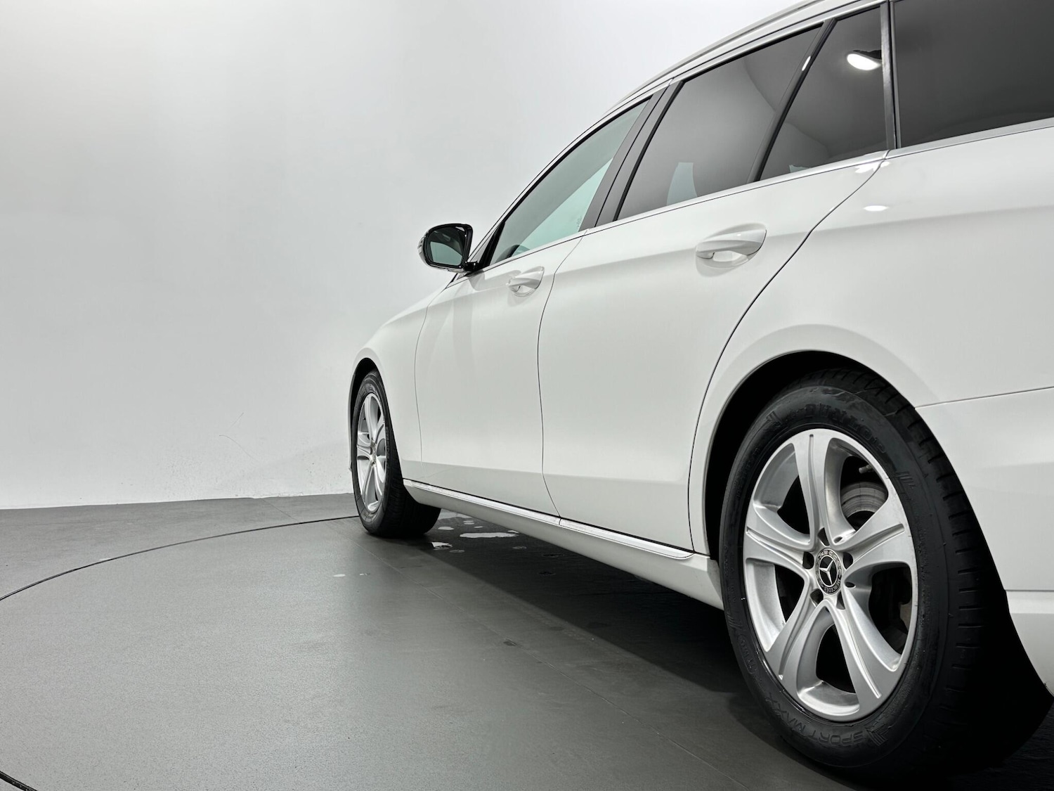 Used Mercedes-Benz E Class 2018 for sale - 76878636: Photo 50