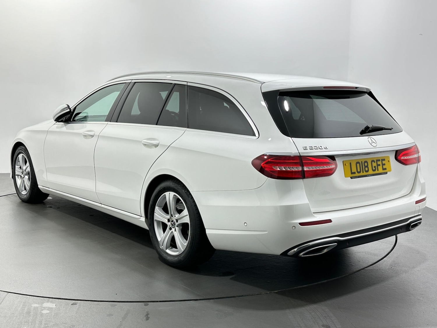 Used Mercedes-Benz E Class 2018 for sale - 76878636: Photo 6