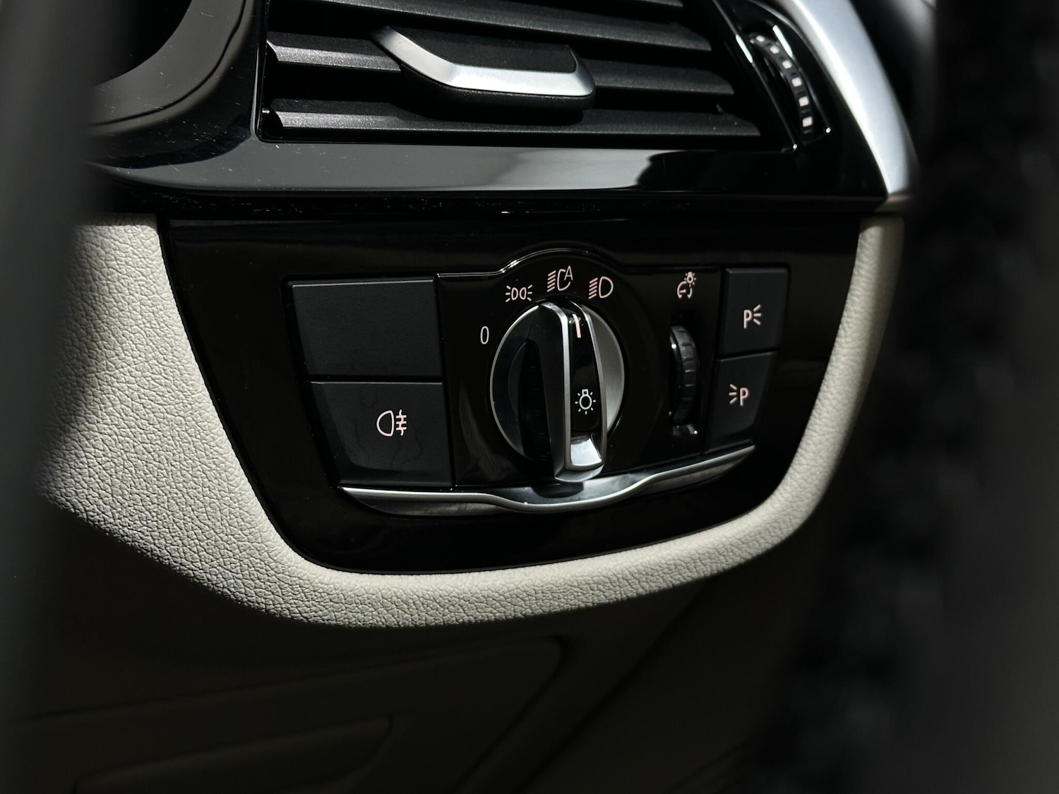 Used BMW 5 Series 2020 for sale - 78087097: Photo 17