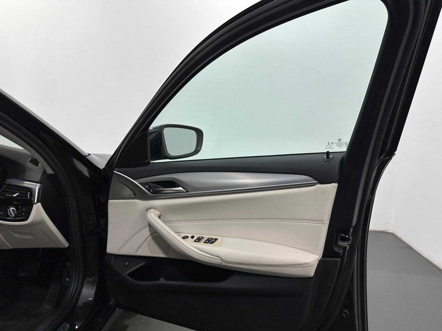 Used BMW 5 Series 2020 for sale - 78087097: Photo 34