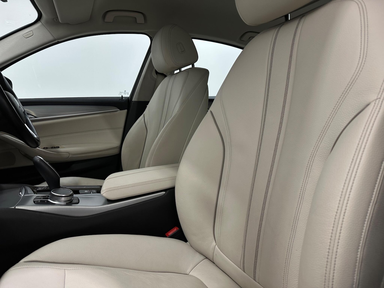 Used BMW 5 Series 2020 for sale - 78087097: Photo 36