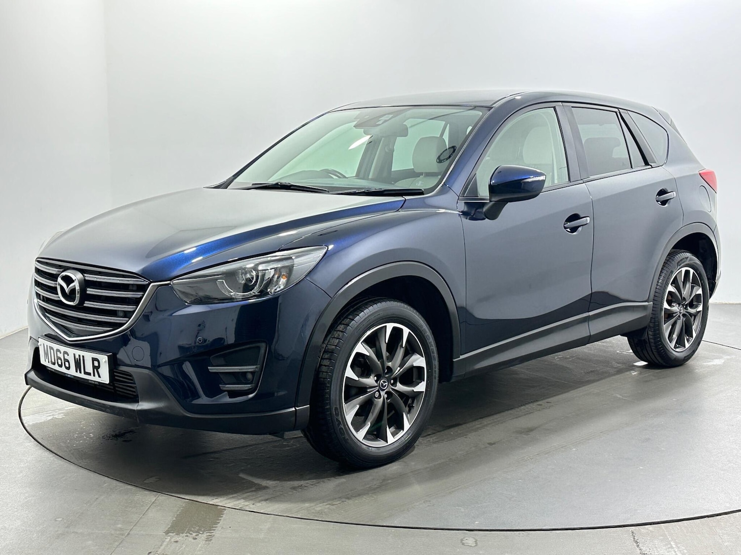 Used Mazda CX-5 2017 for sale - 77925926: Photo 4