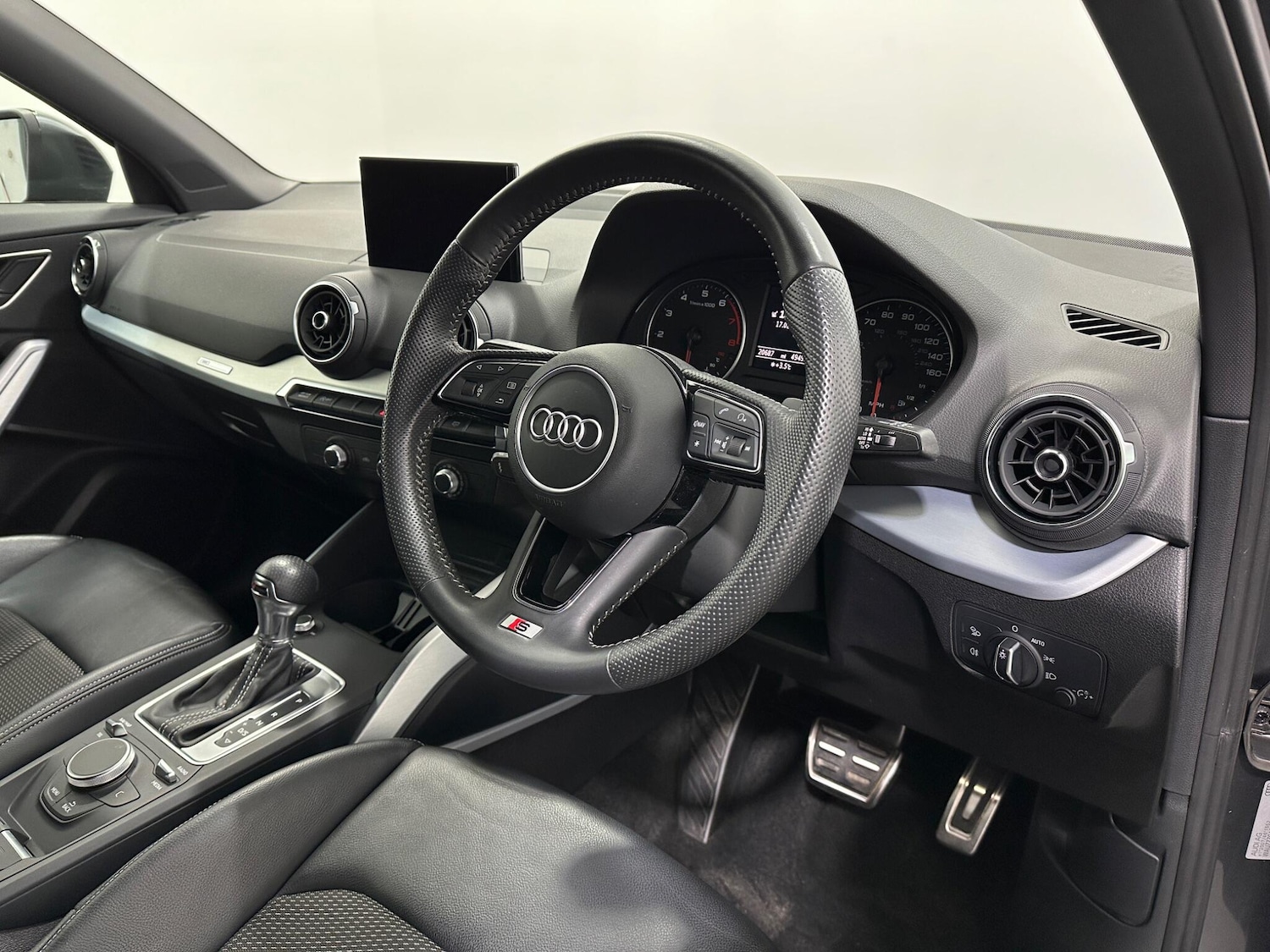 Used Audi Q2 for sale - 77586748: Photo 10