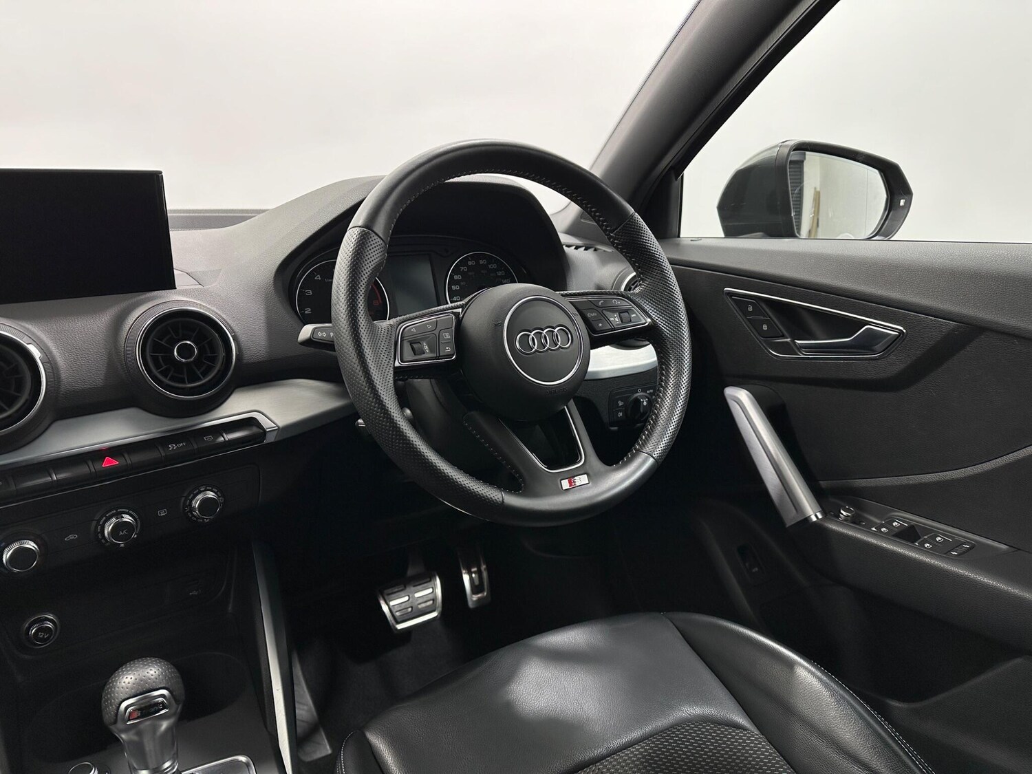 Used Audi Q2 for sale - 77586748: Photo 11