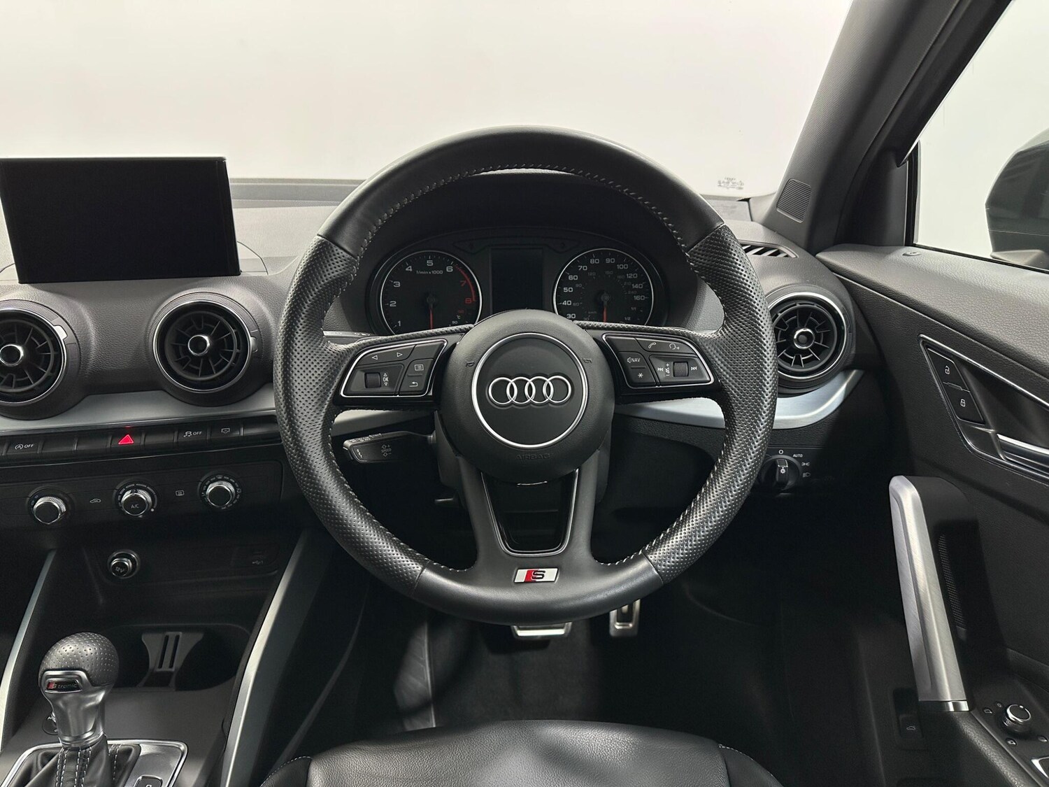 Used Audi Q2 for sale - 77586748: Photo 13