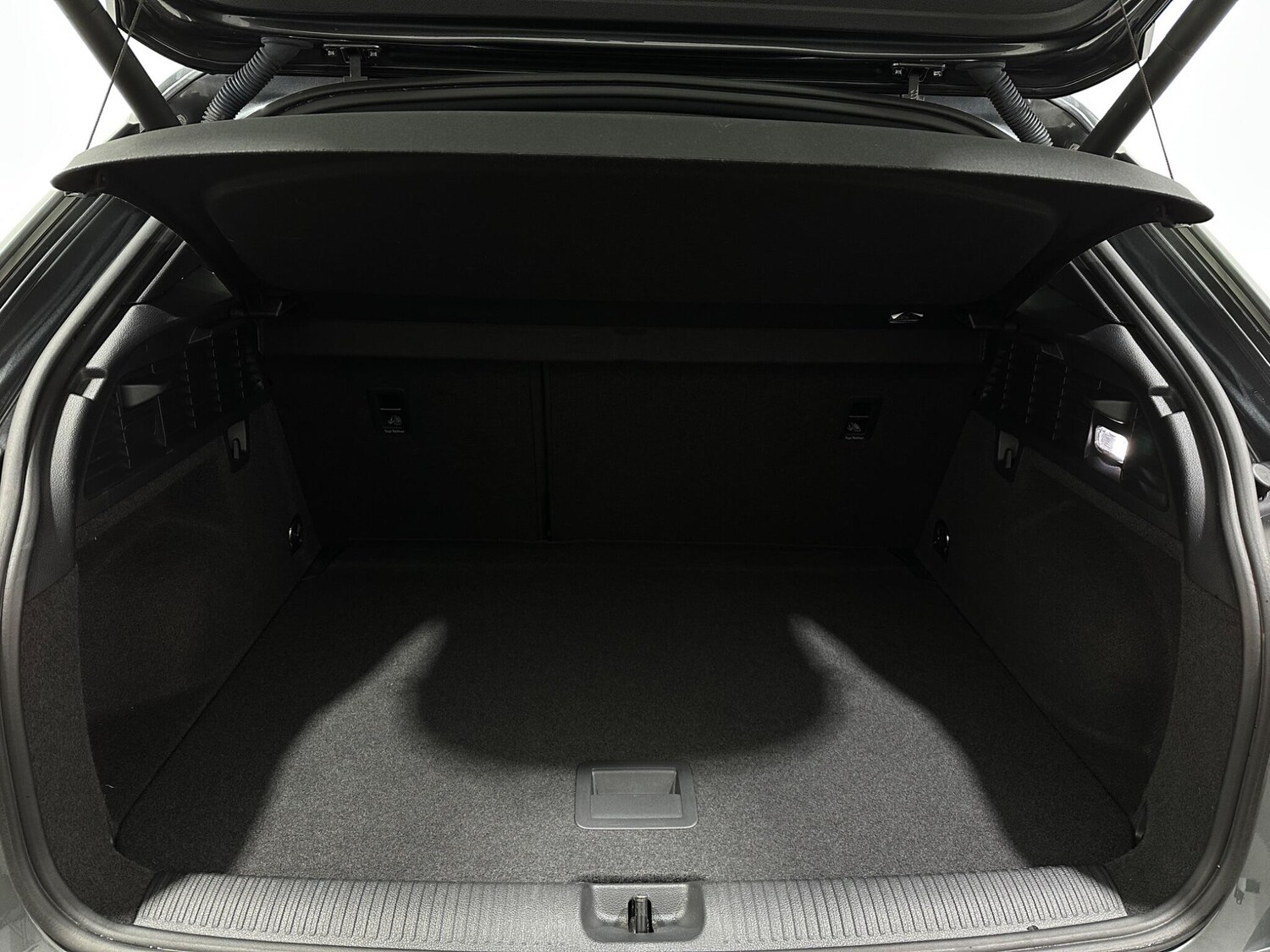 Used Audi Q2 for sale - 77586748: Photo 47