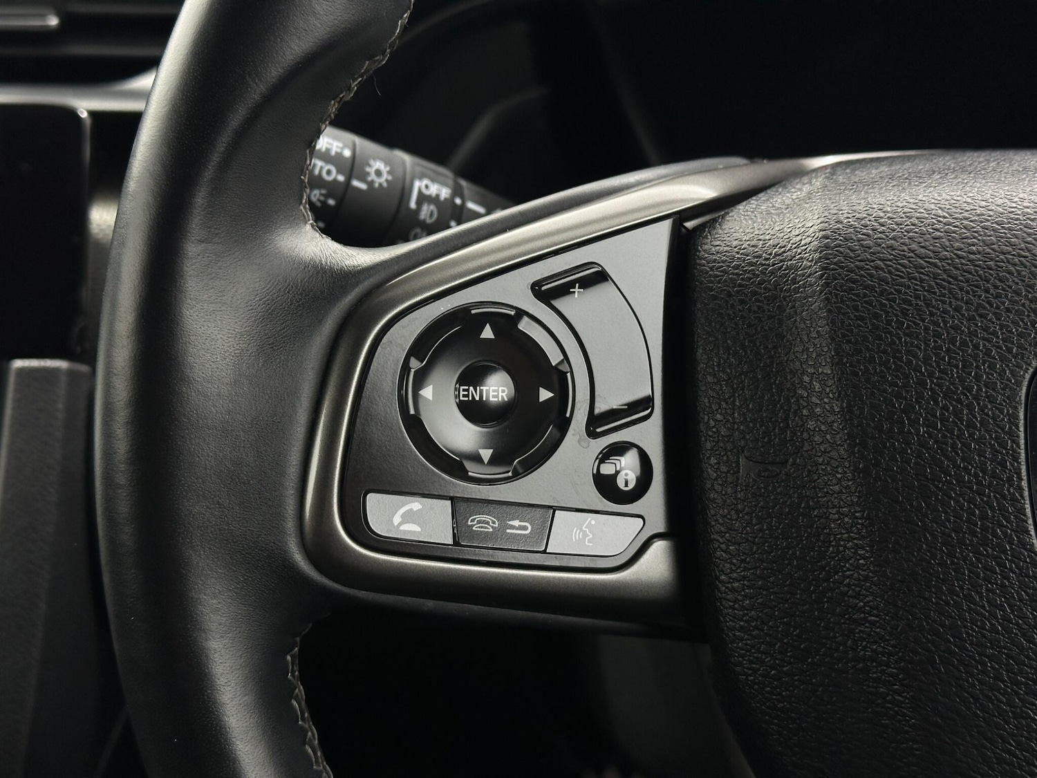 Used Honda Civic 2019 for sale - 77119717: Photo 14