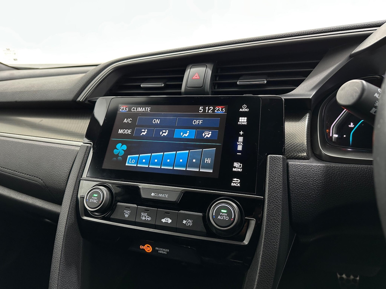 Used Honda Civic 2019 for sale - 77119717: Photo 21