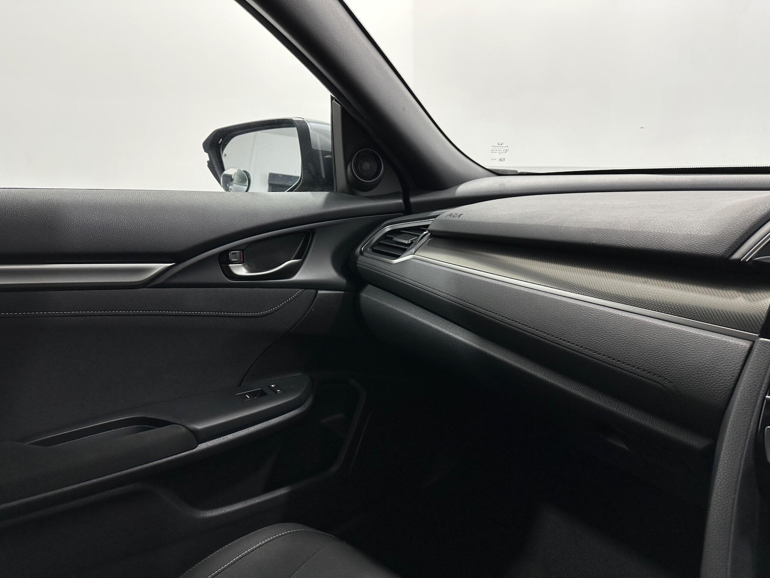 Used Honda Civic 2019 for sale - 77119717: Photo 26