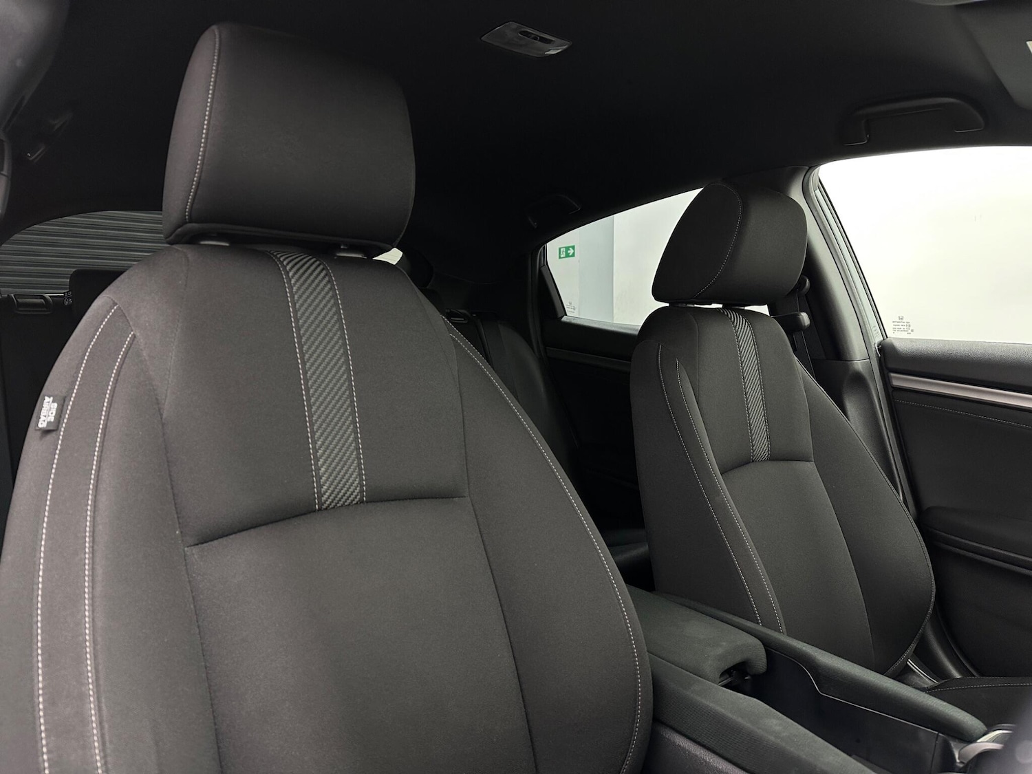 Used Honda Civic 2019 for sale - 77119717: Photo 32