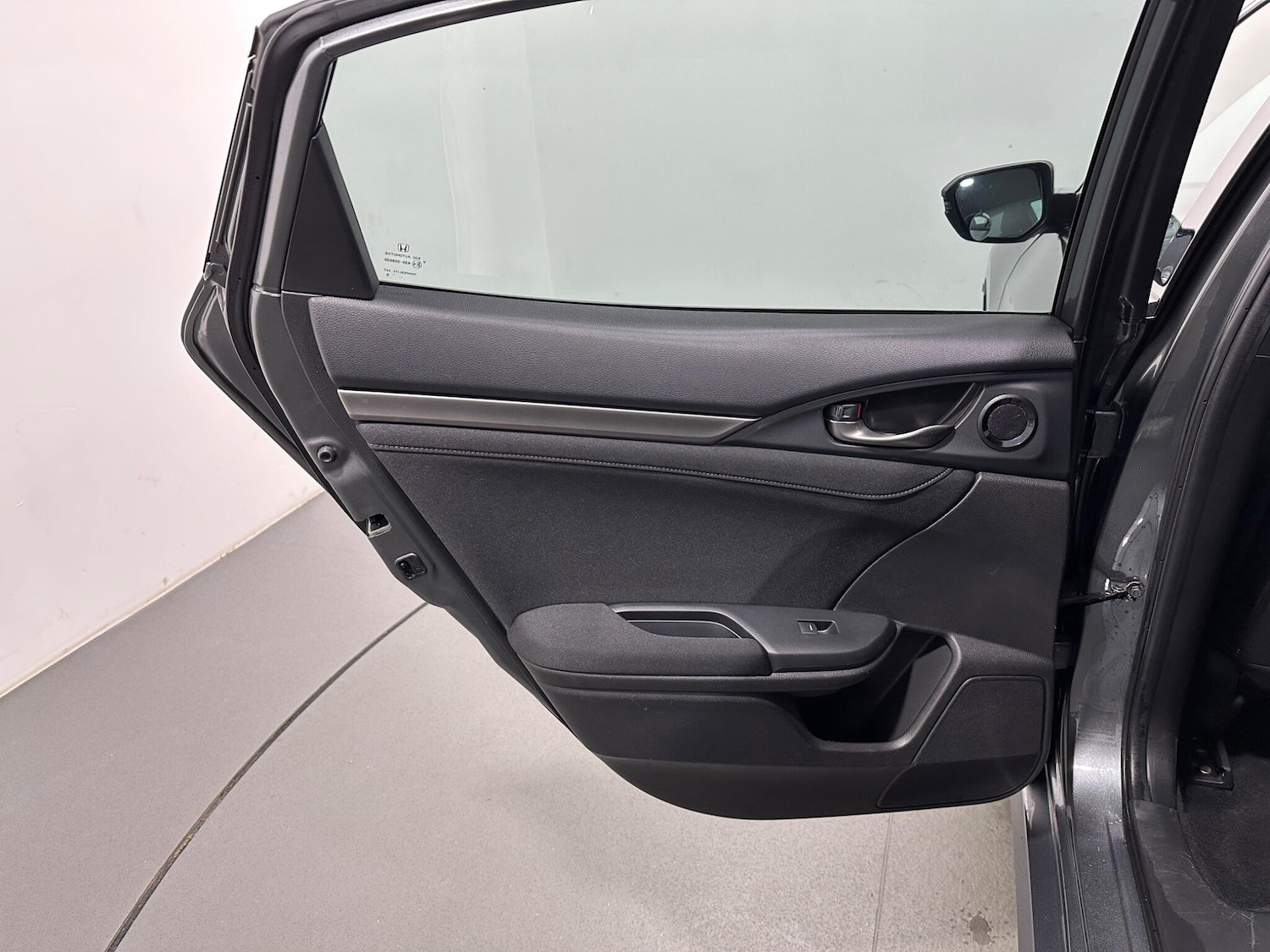 Used Honda Civic 2019 for sale - 77119717: Photo 39