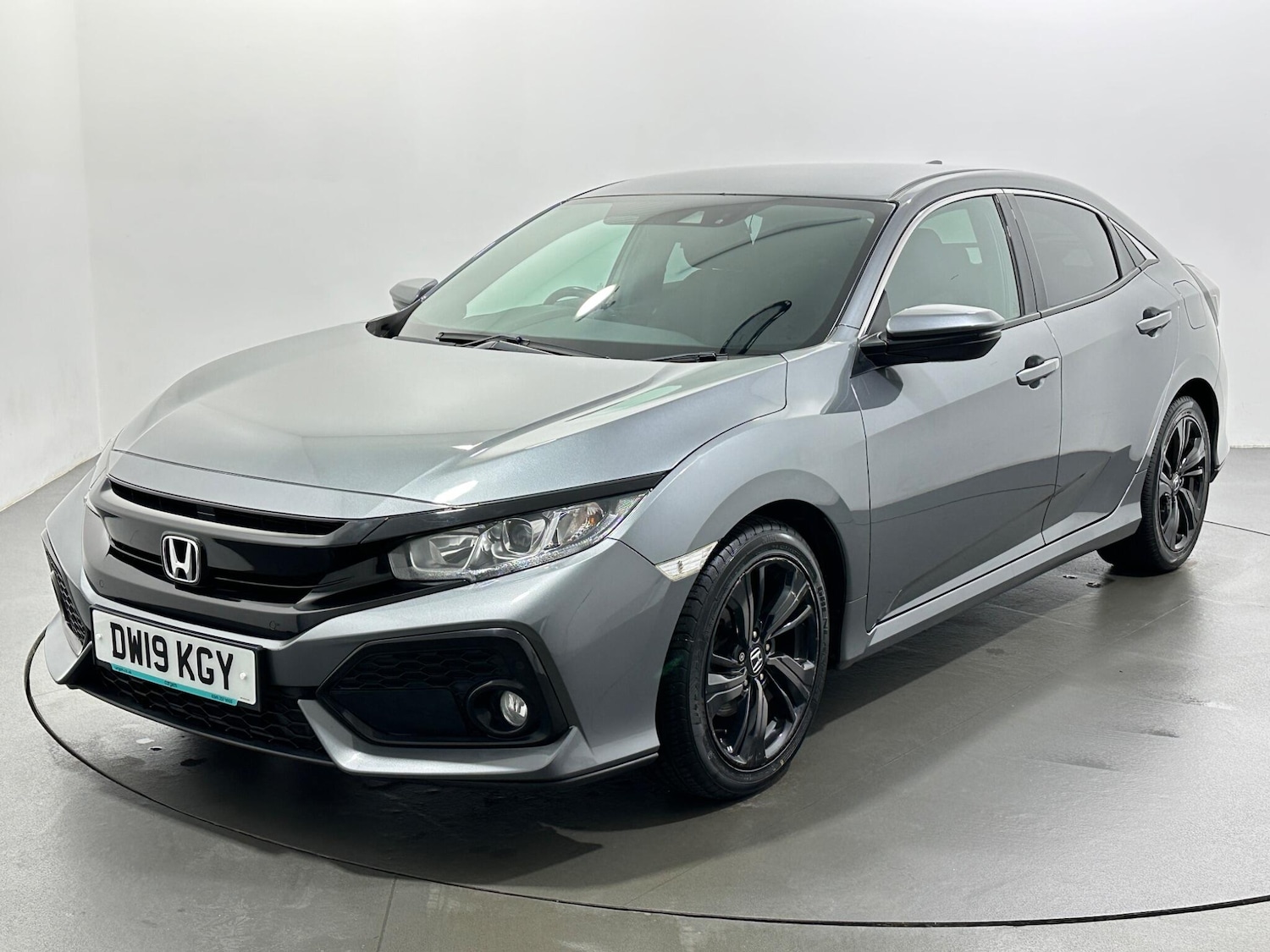 Used Honda Civic 2019 for sale - 77119717: Photo 4