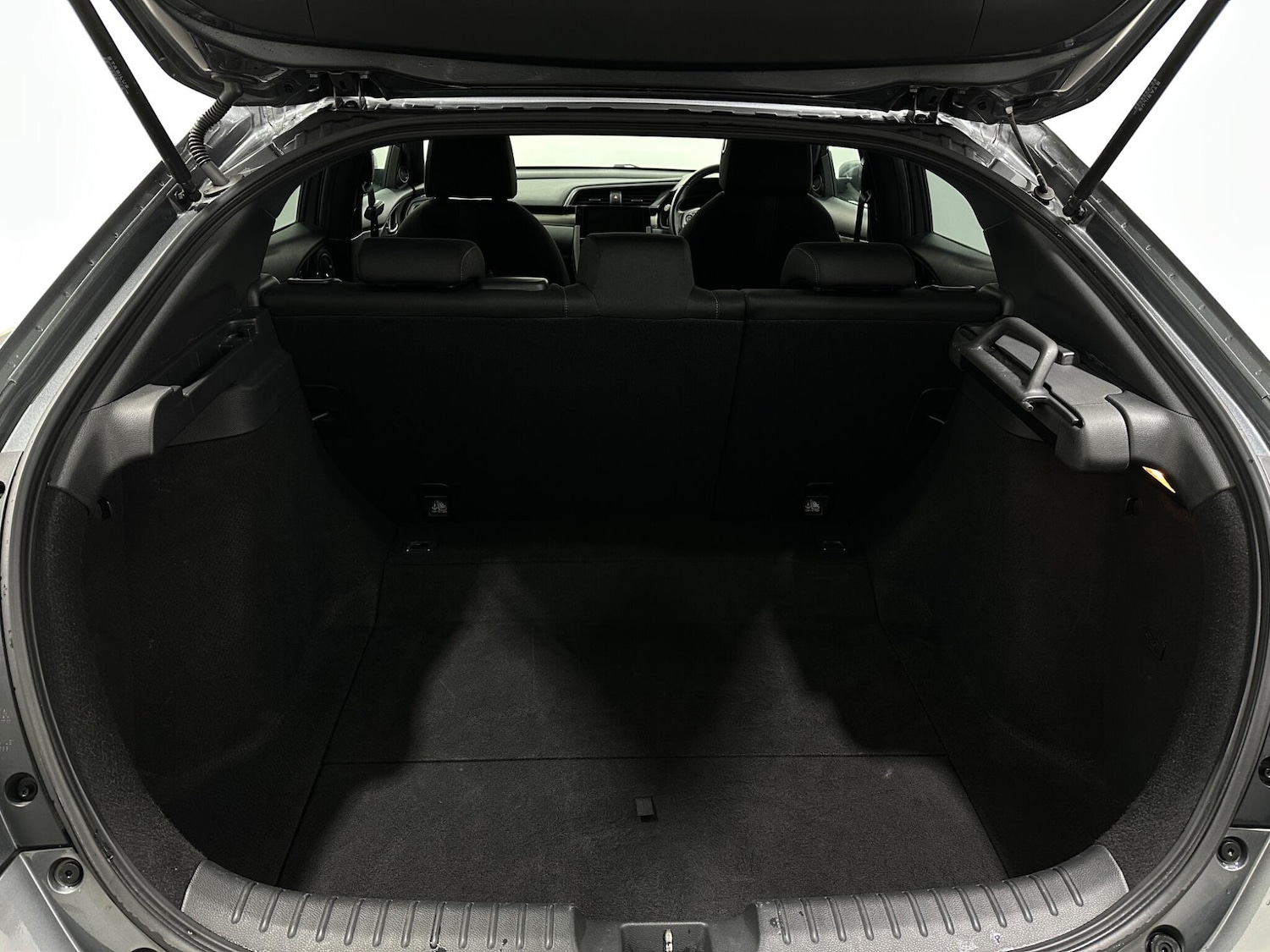 Used Honda Civic 2019 for sale - 77119717: Photo 46