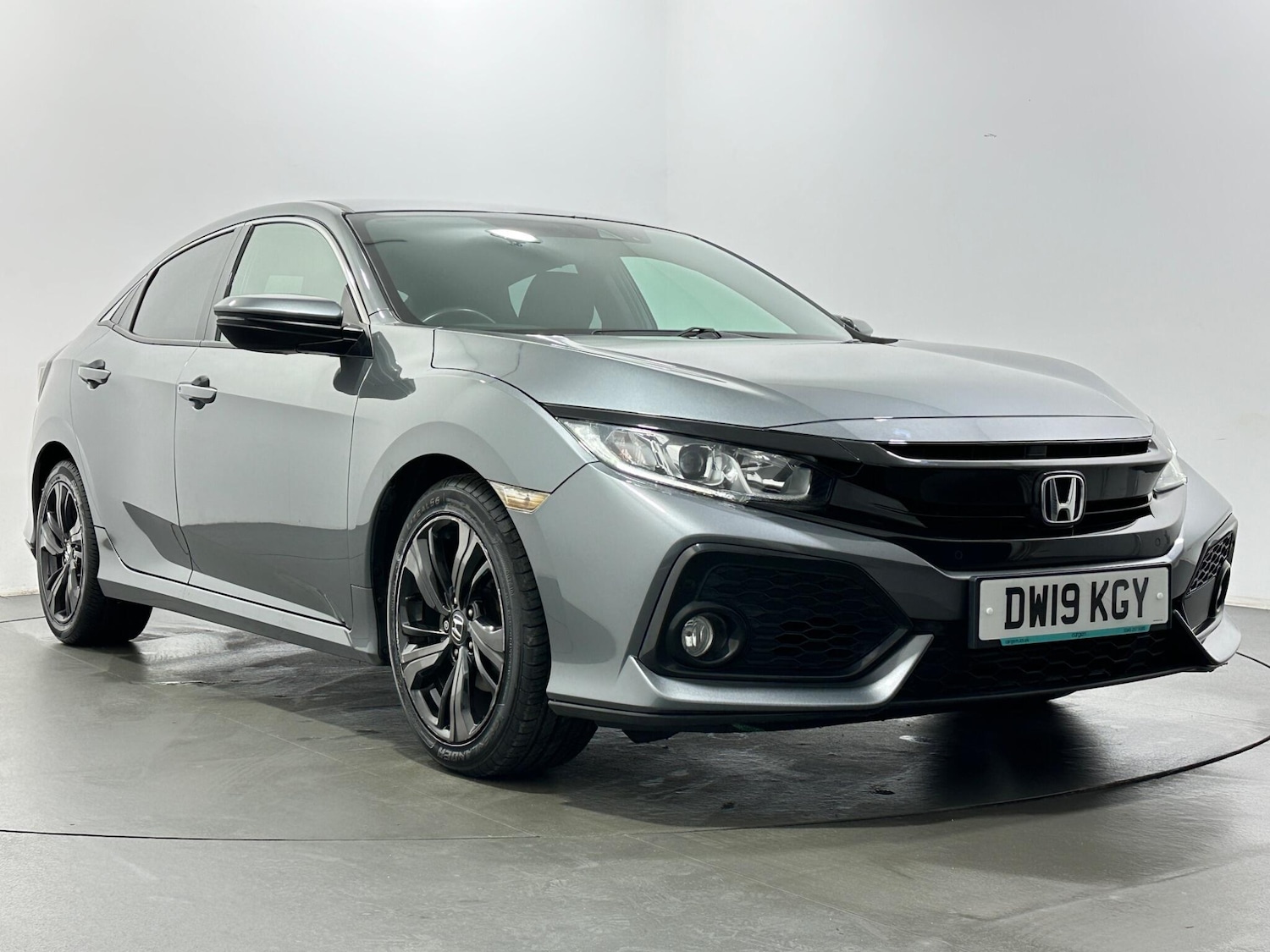 Used Honda Civic 2019 for sale - 77119717: Photo 51