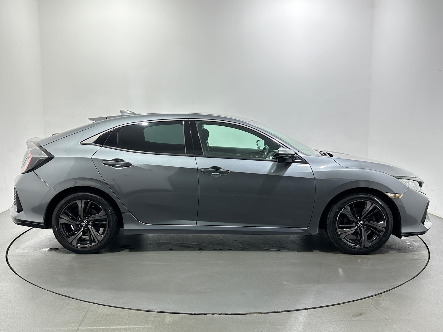 Used Honda Civic 2019 for sale - 77119717: Photo 9