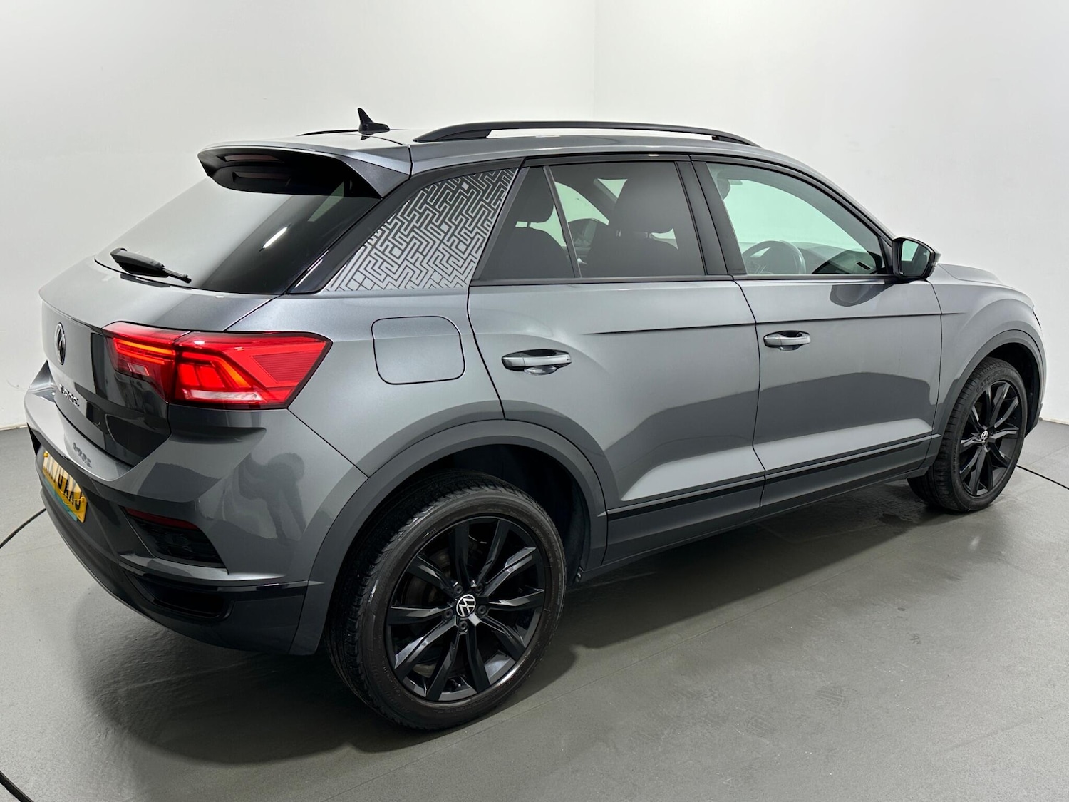 Used Volkswagen T-Roc for sale - 77612531: Photo 51