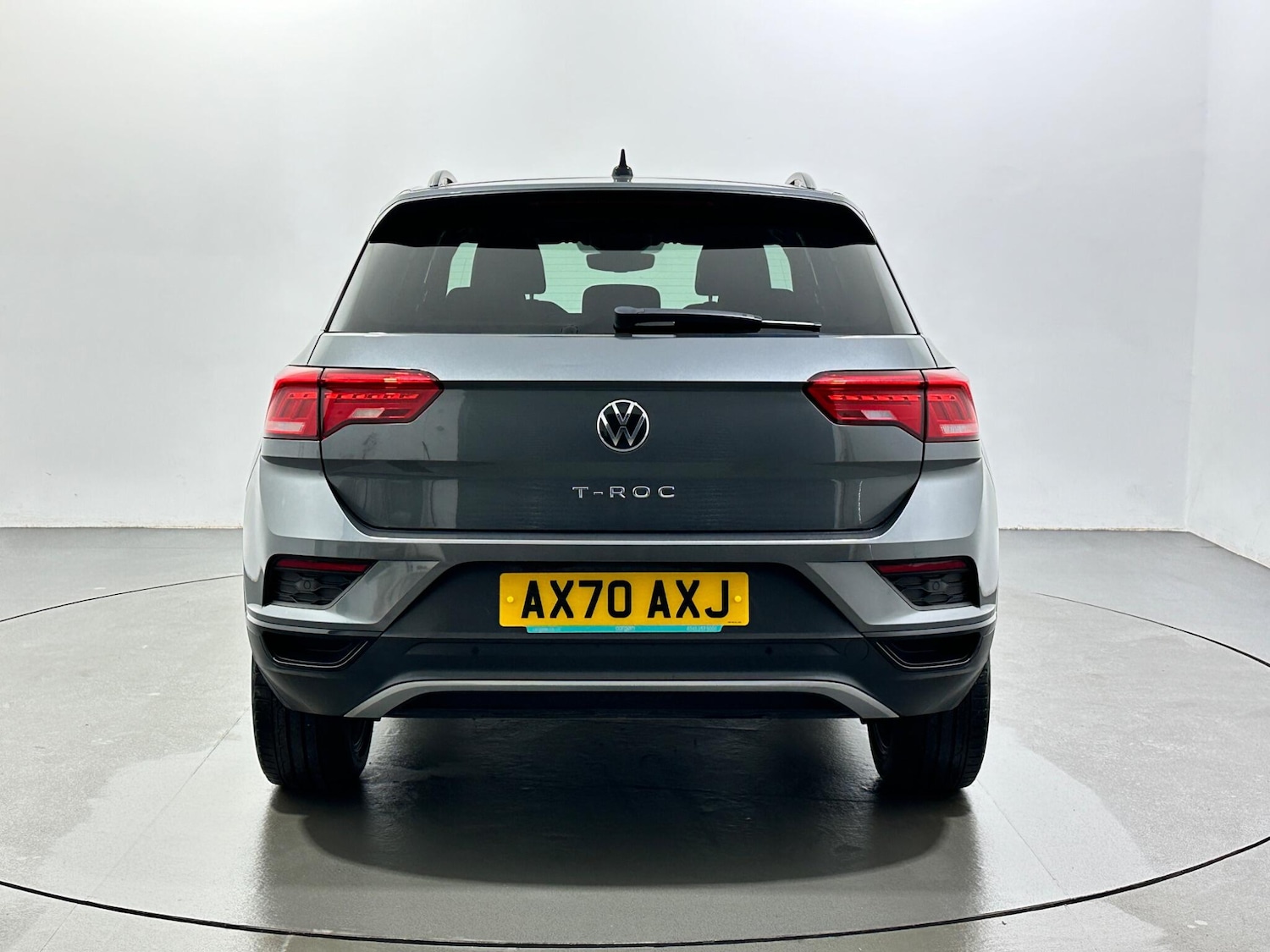 Used Volkswagen T-Roc for sale - 77612531: Photo 7