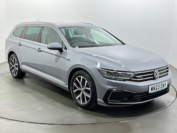 Used Volkswagen Passat 2023 for sale - 78048170: Photo