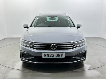 Used Volkswagen Passat 2023 for sale - 78048170: Photo